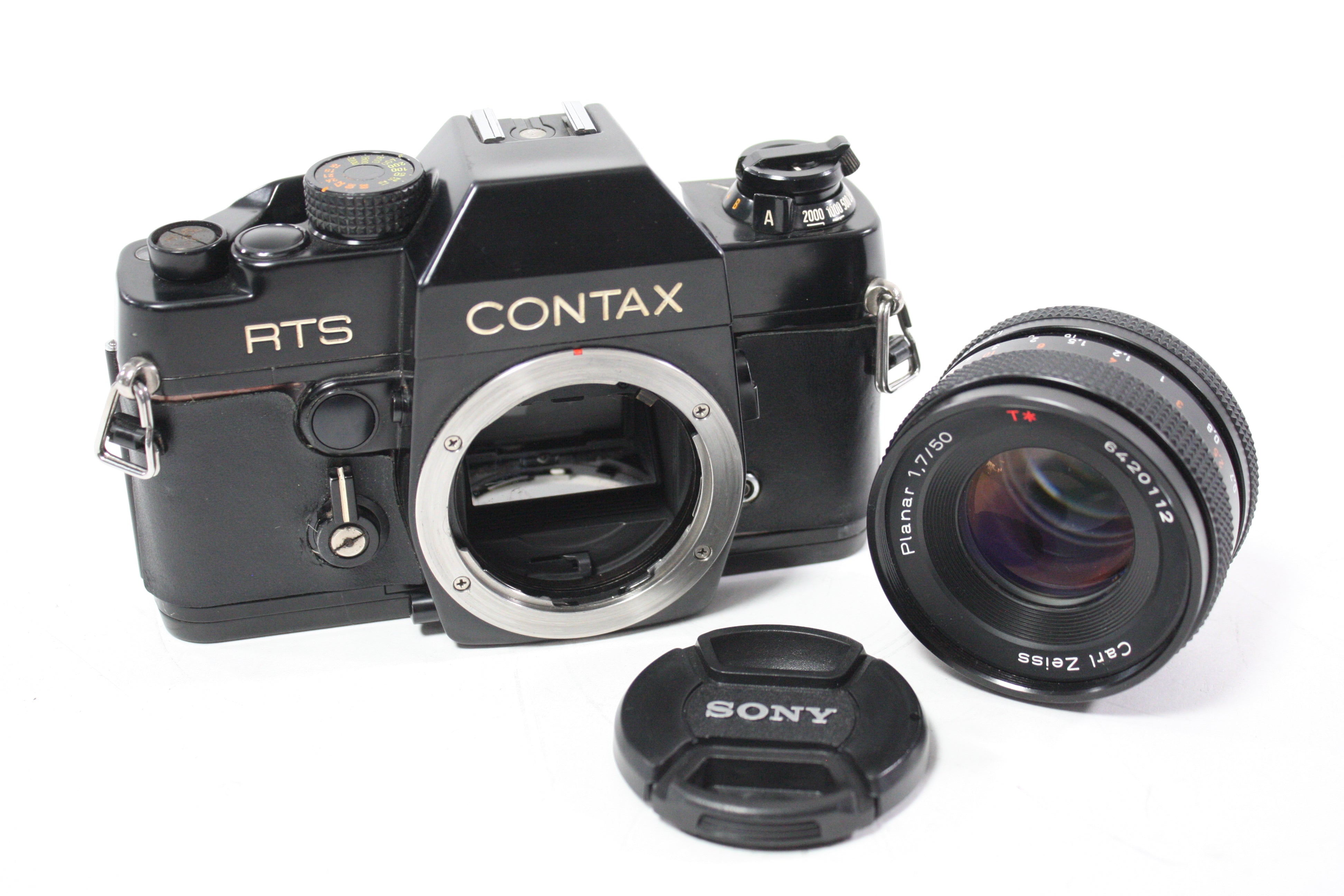 Contax RTS 35mm SLR Camera with Carl Zeiss 50mm f/1.7 Planar T* Lens