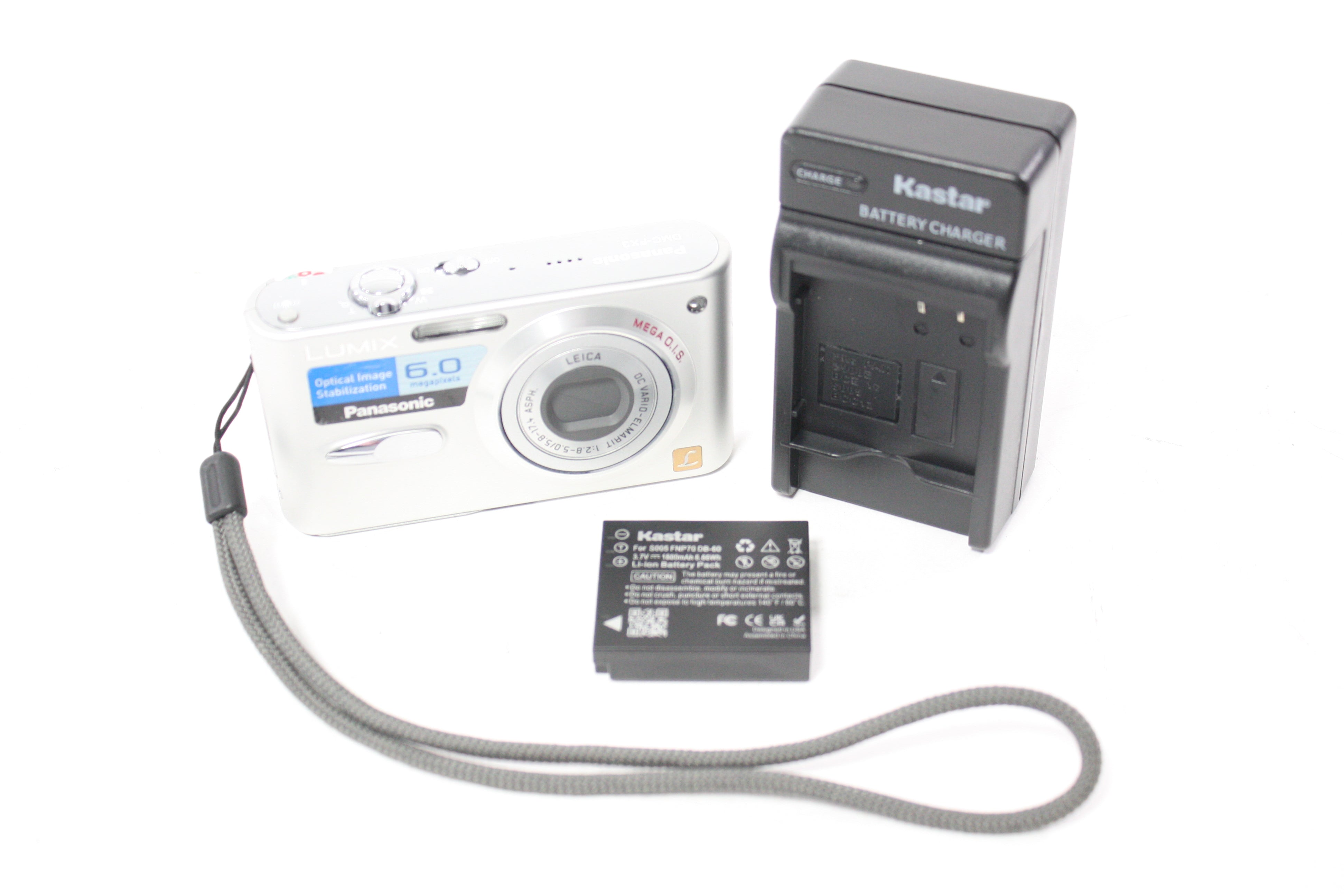Panasonic Lumix DMC-FX3 Digital Point and Shoot Camera 3x Zoom 6.0mp (Silver)
