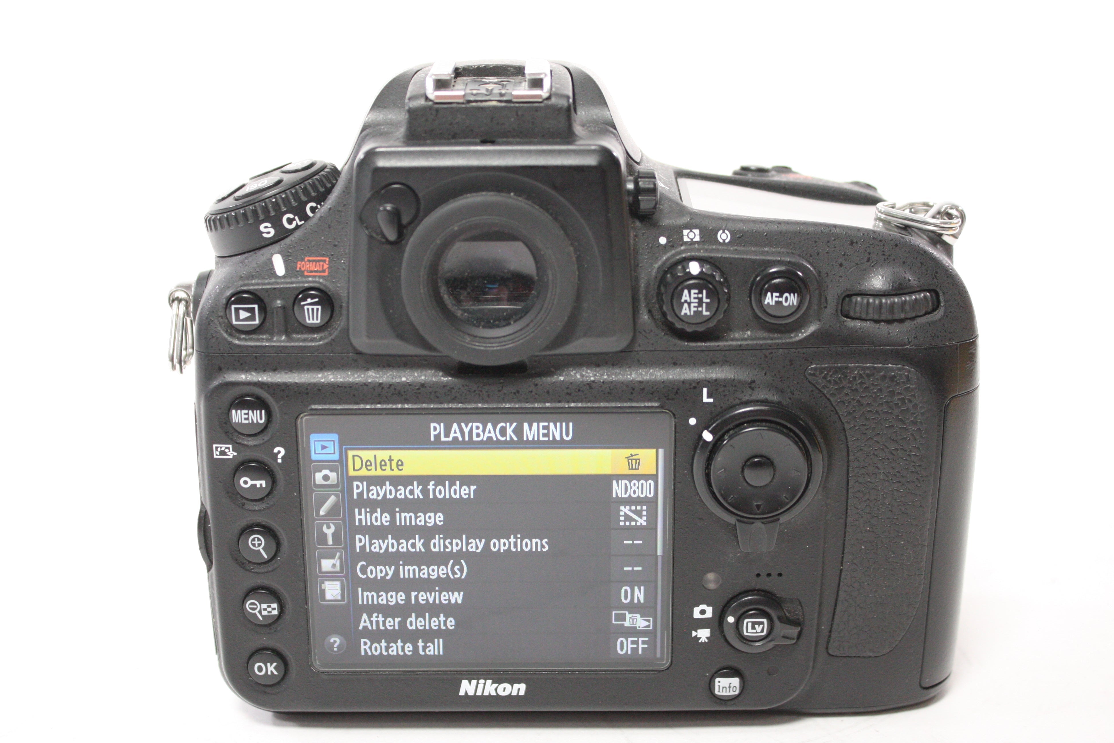 Nikon D800 DSLR Camera Body with Shutter Count 68,796 with Kirk Photo BL-D800 L Bracket