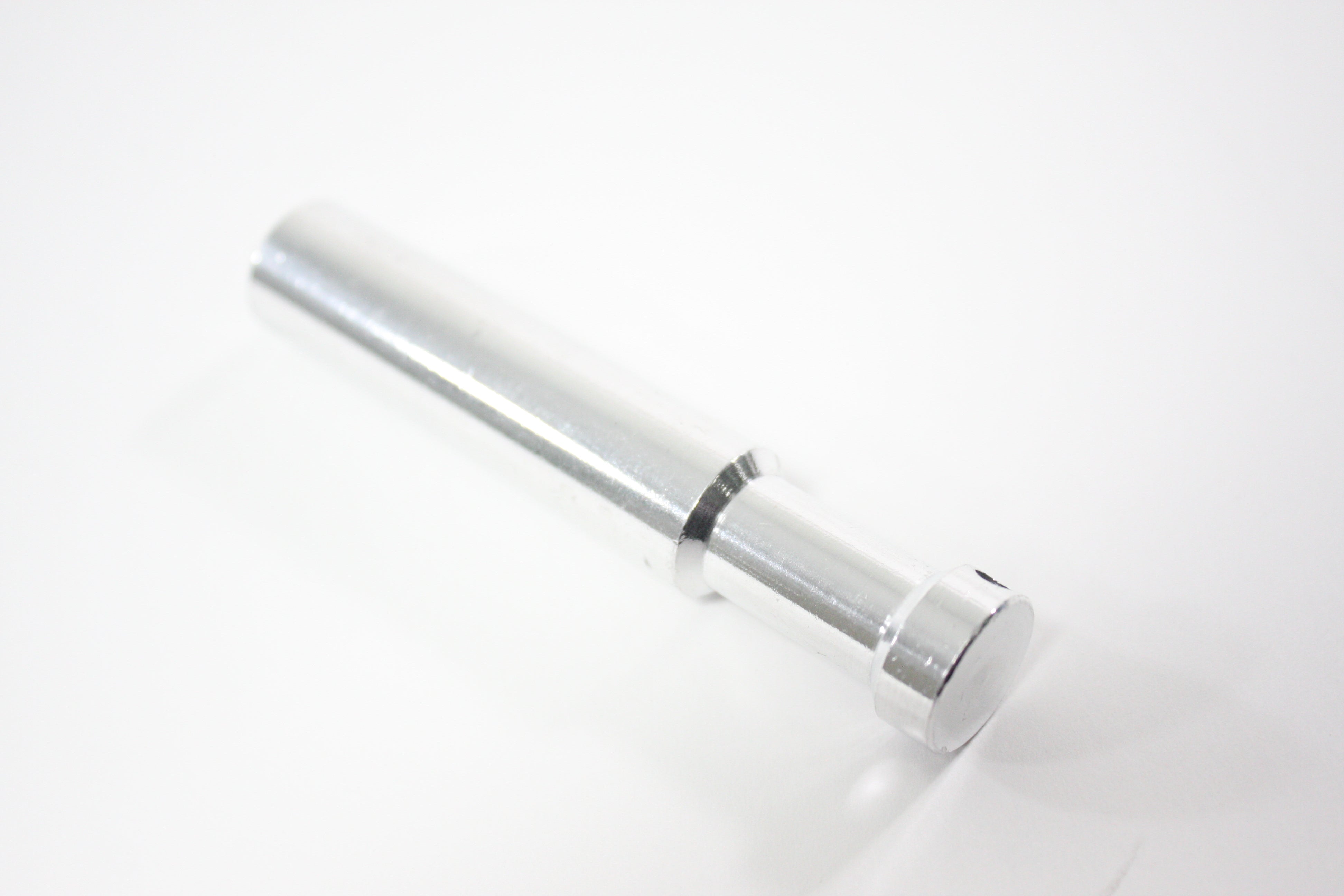 5/8" STUD W 1/4"-20 F KUPO USED