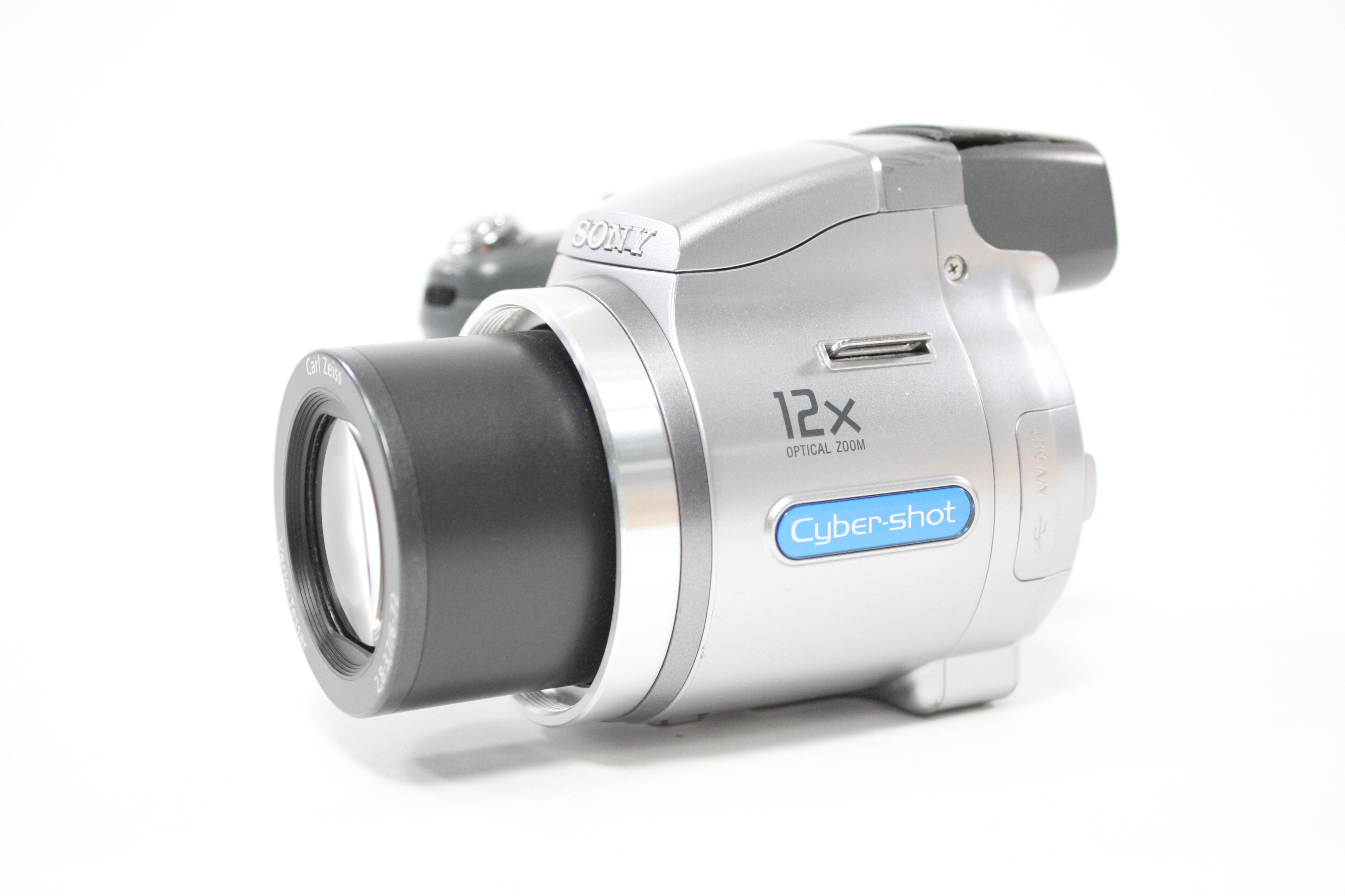 Sony Cyber-shot DSC-H2 Digital Point and Shoot Camera 12x Zoom 6.0mp