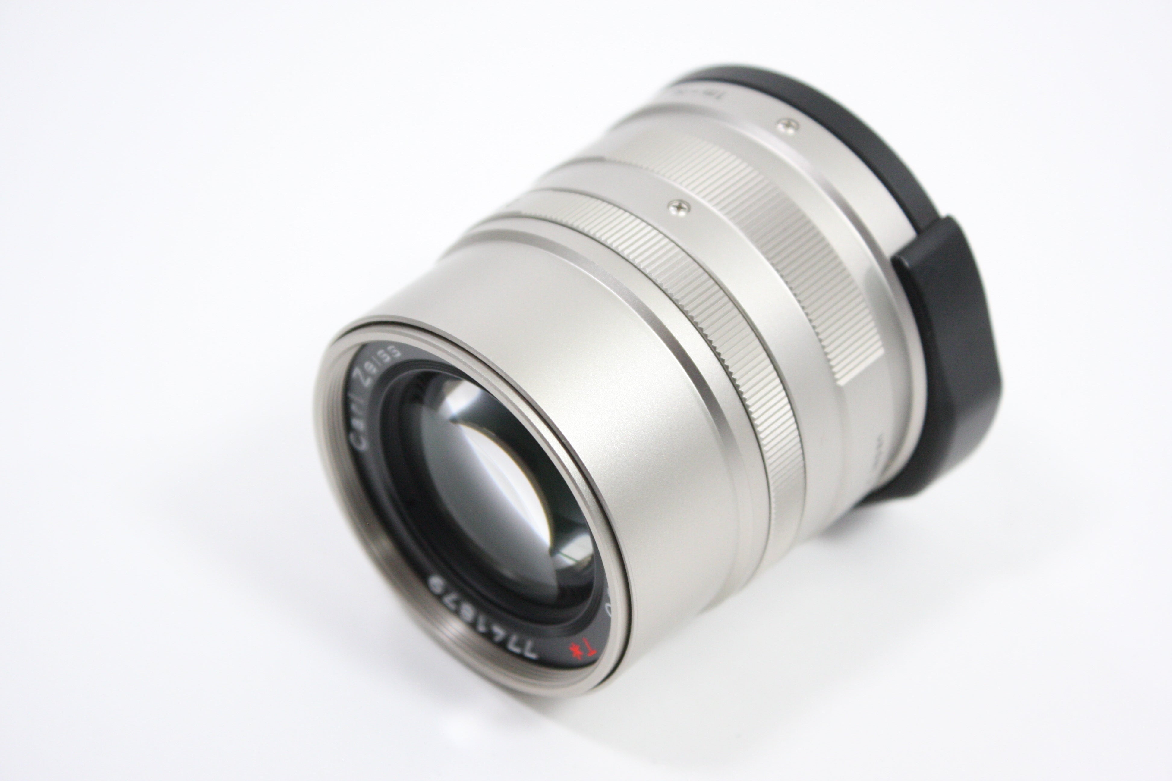 Carl Zeiss 90mm f/2.8 T* Sonnar Lens for Contax G Mount