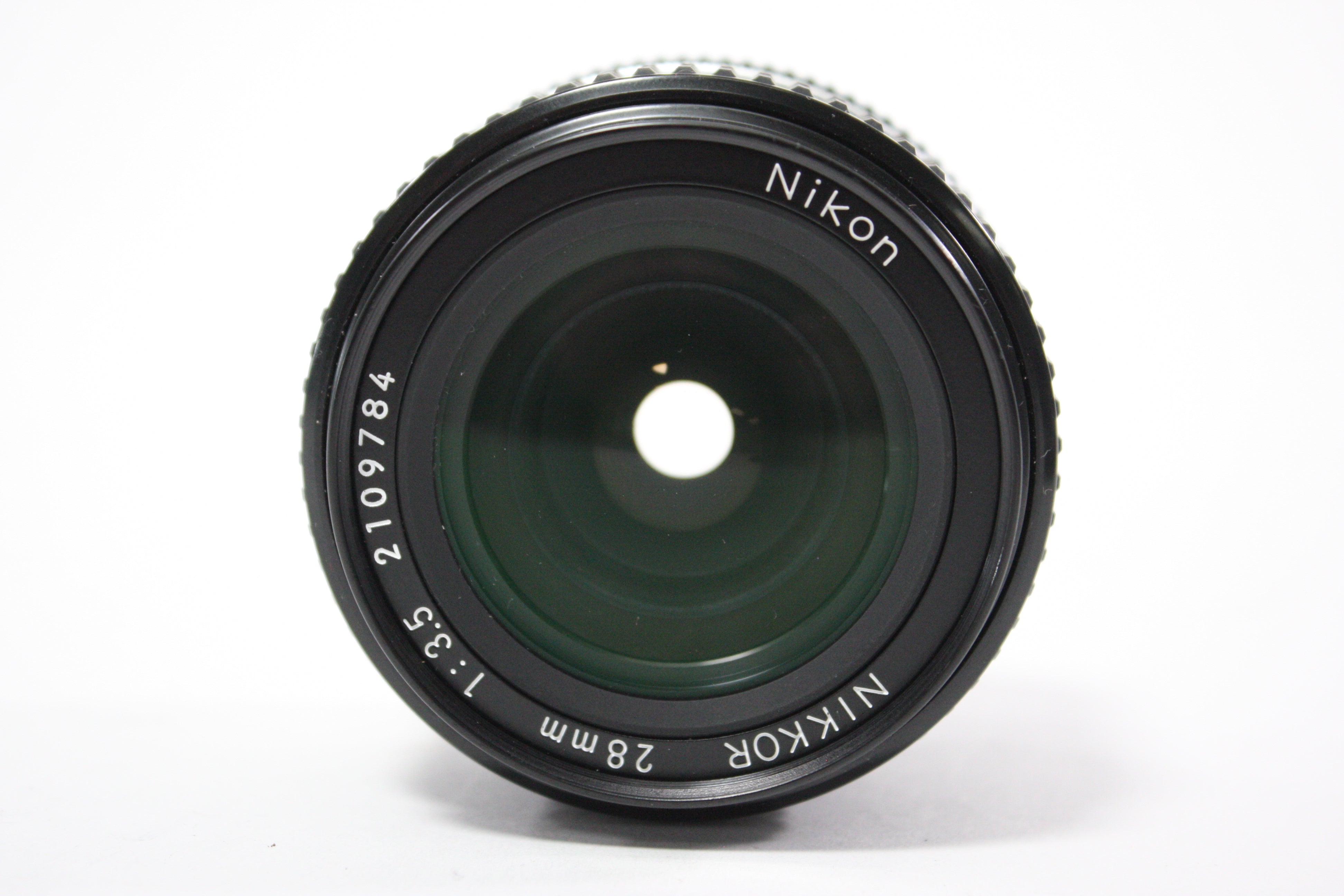 Nikon 28mm f/3.5 Nikkor AIS Lens for Nikon F Mount AS-IS