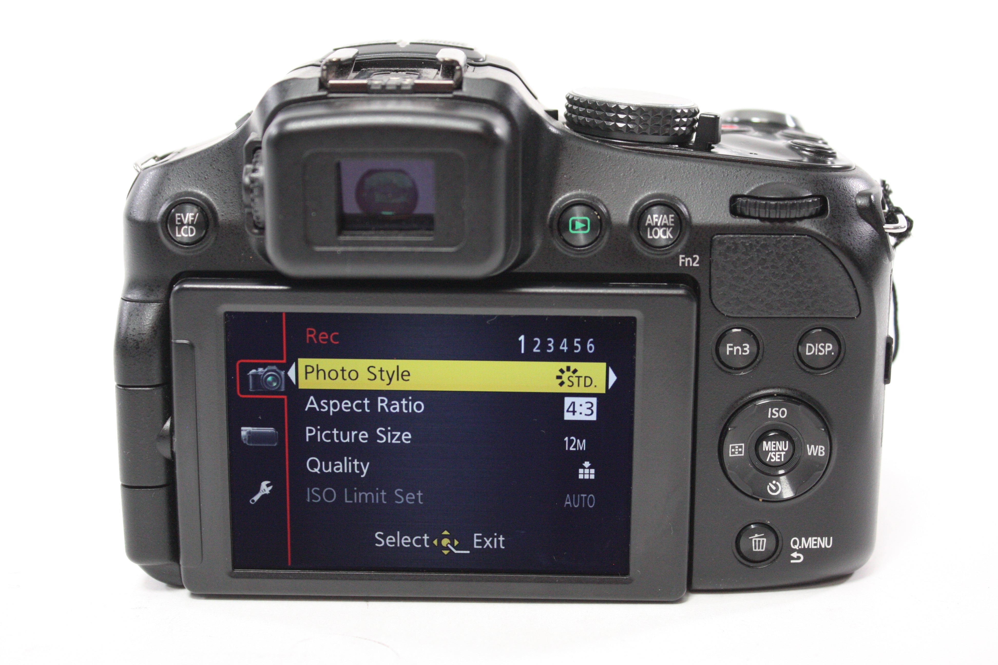 Panasonic Lumix DMC-FZ200 Digital Point and Shoot Camera 24x Zoom 12.1mp