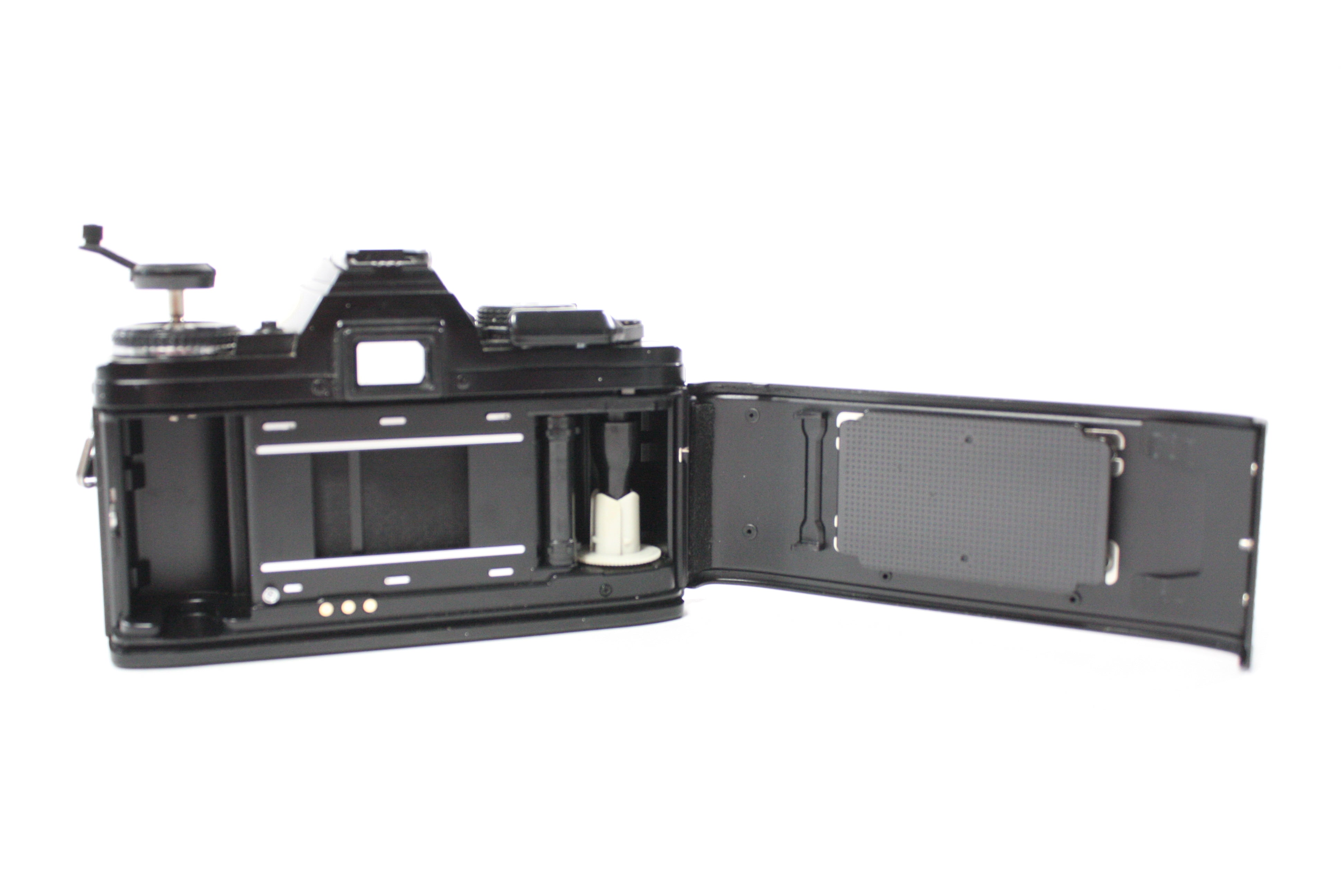 Minolta X-700 35mm SLR Camera Body AS-IS