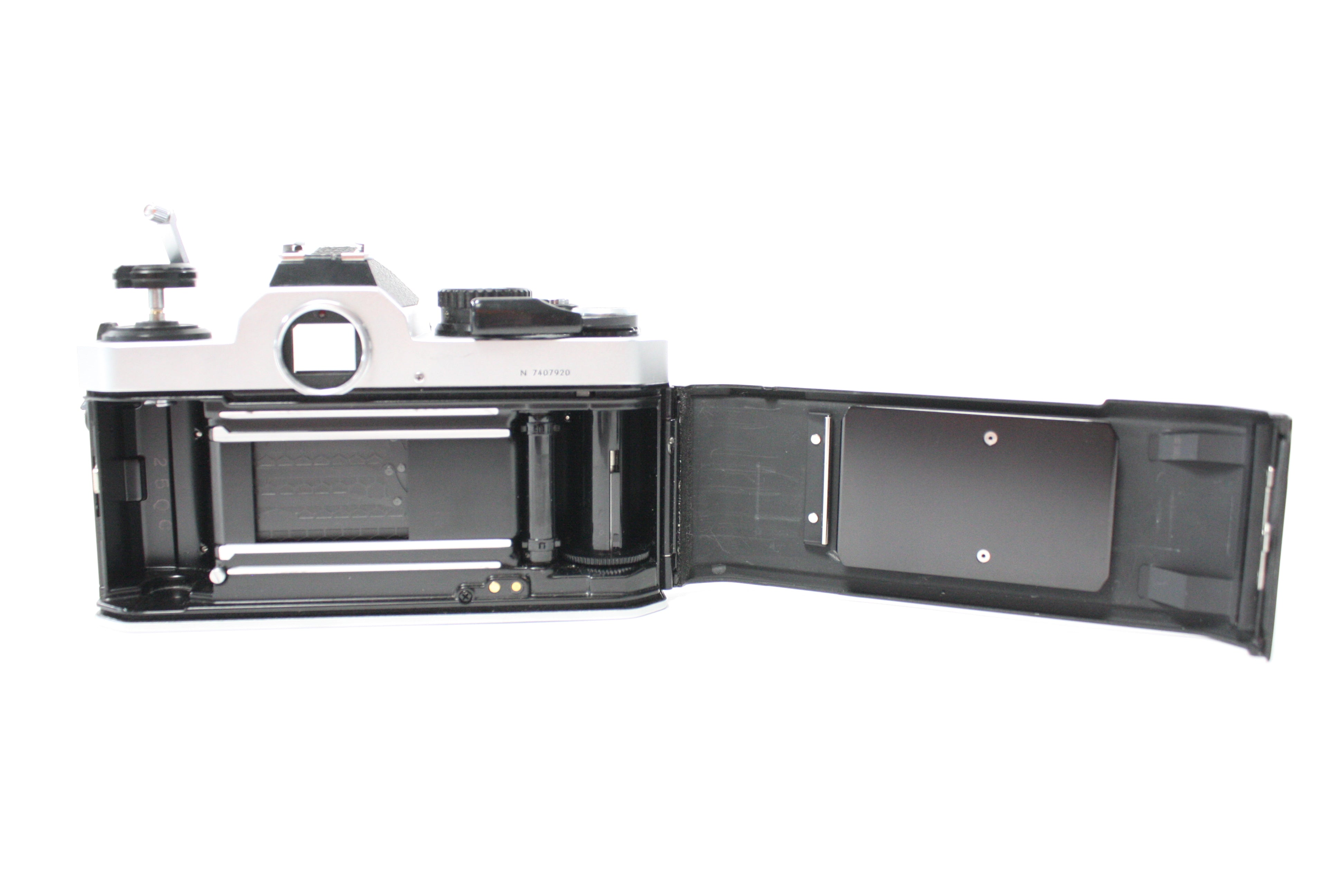 Nikon FM2n 35mm SLR Camera with Nikon 50mm f/1.8 Series E Lens