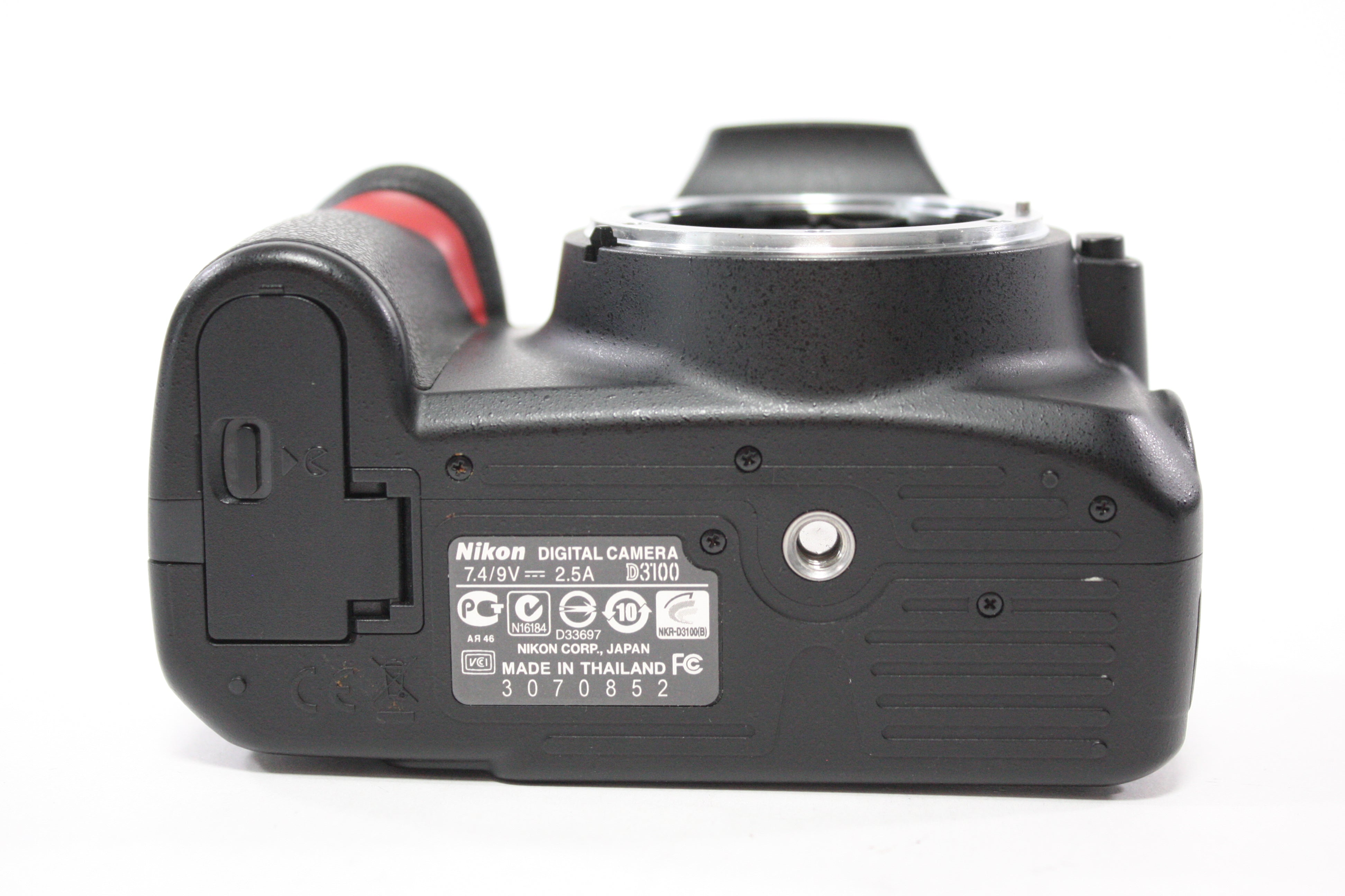 Nikon D3100 DSLR with Nikon 18-55mm f/3.5-5.6 G DX VR Lens with Shutter Count 5,115
