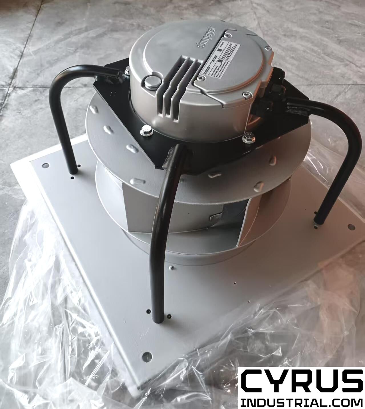 K3G280-RR03-H4 with mounting bracket (no housing