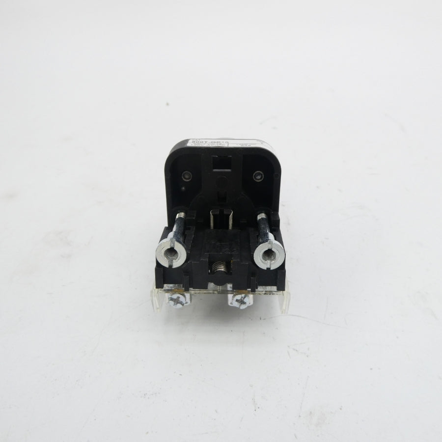 ALLEN BRADLEY 800T-QB10AA2 SER. T 120V (WH) NSMP