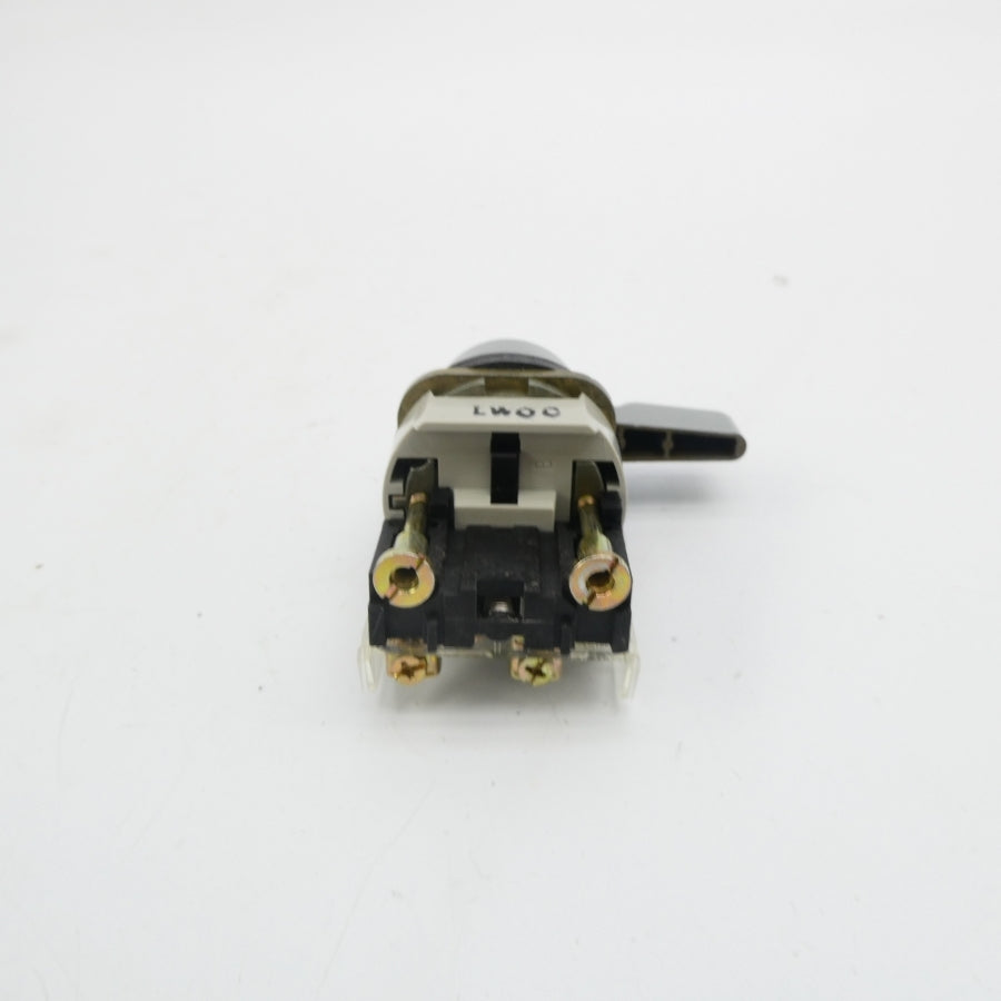ALLEN BRADLEY 800T-JG11A SER. T (WH) NSMP