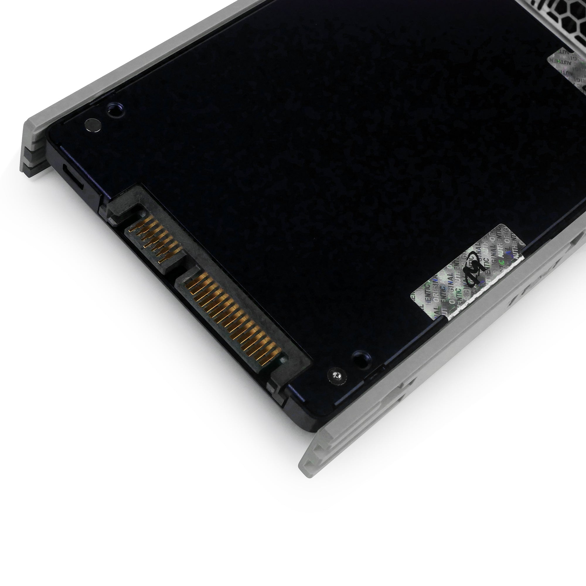 Dell G13 0R4V09 1.92TB SATA 6Gb/s 3D TLC 2.5in Solid State Drive