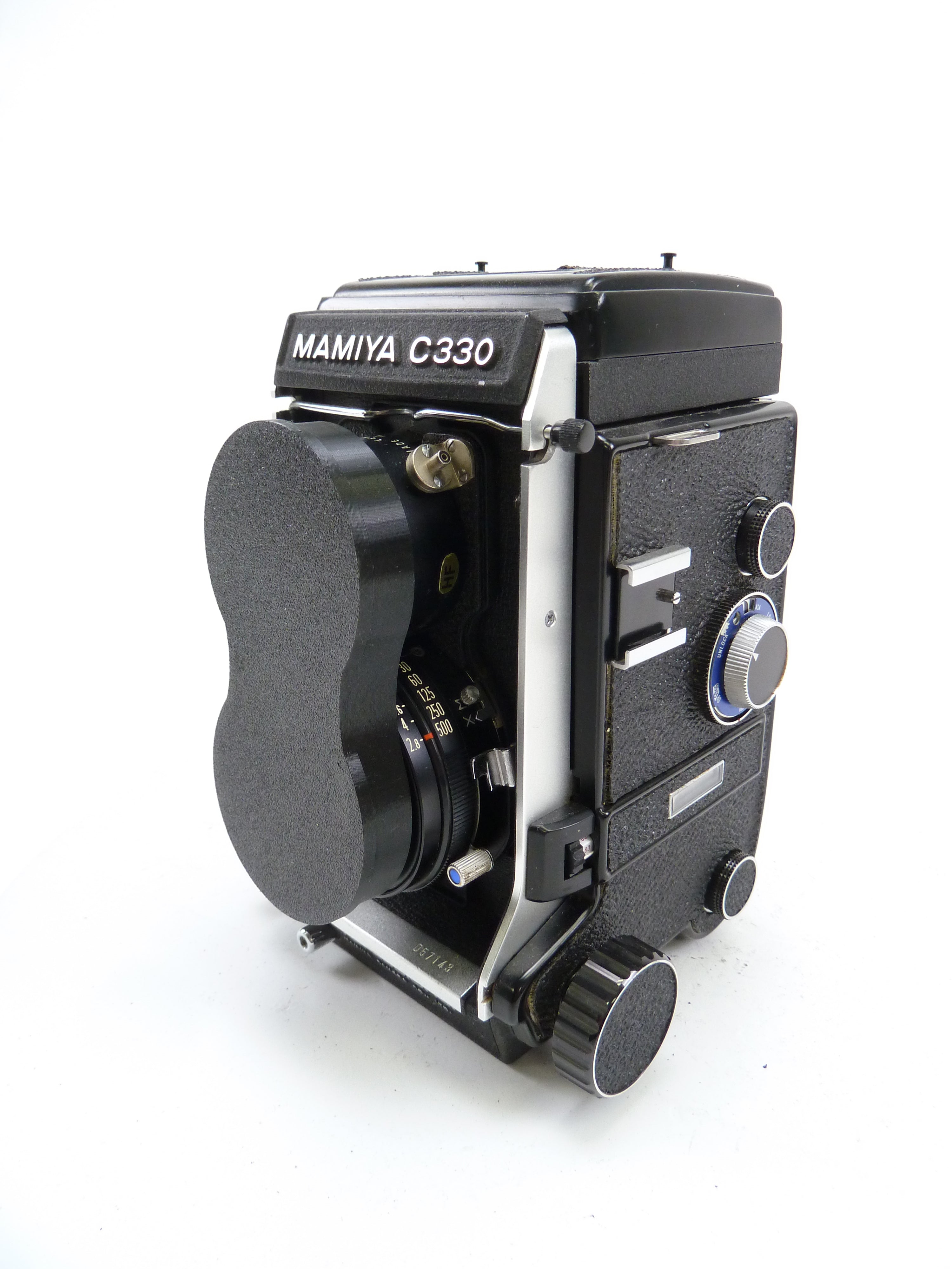 Mamiya C330 Camera Outfit with 80MM F2.8 Blue Dot Lens and WLF