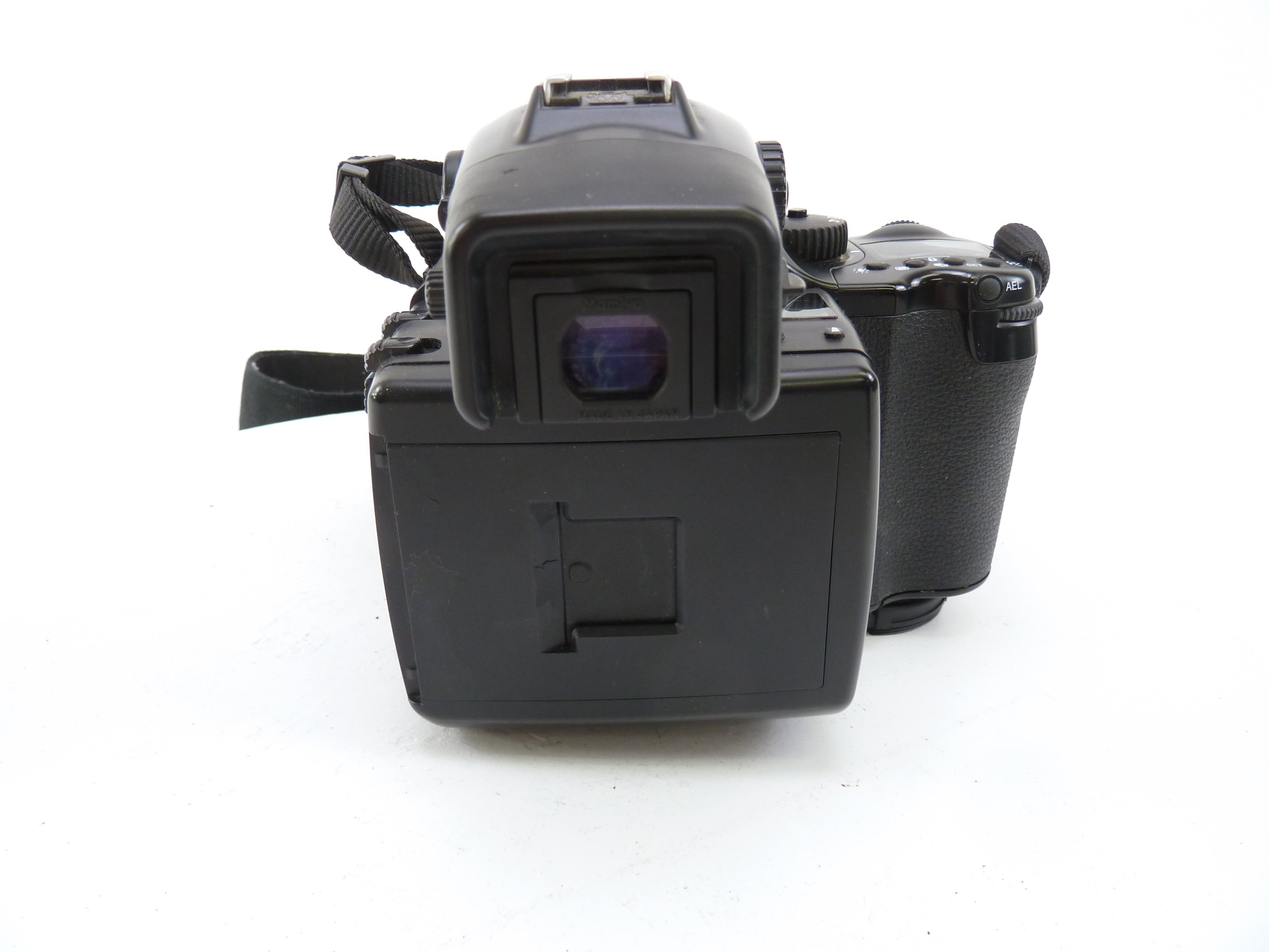 Mamiya 645 AFD II Complete Outfit with 80MM F2.8 and 120/220 Film Magazine