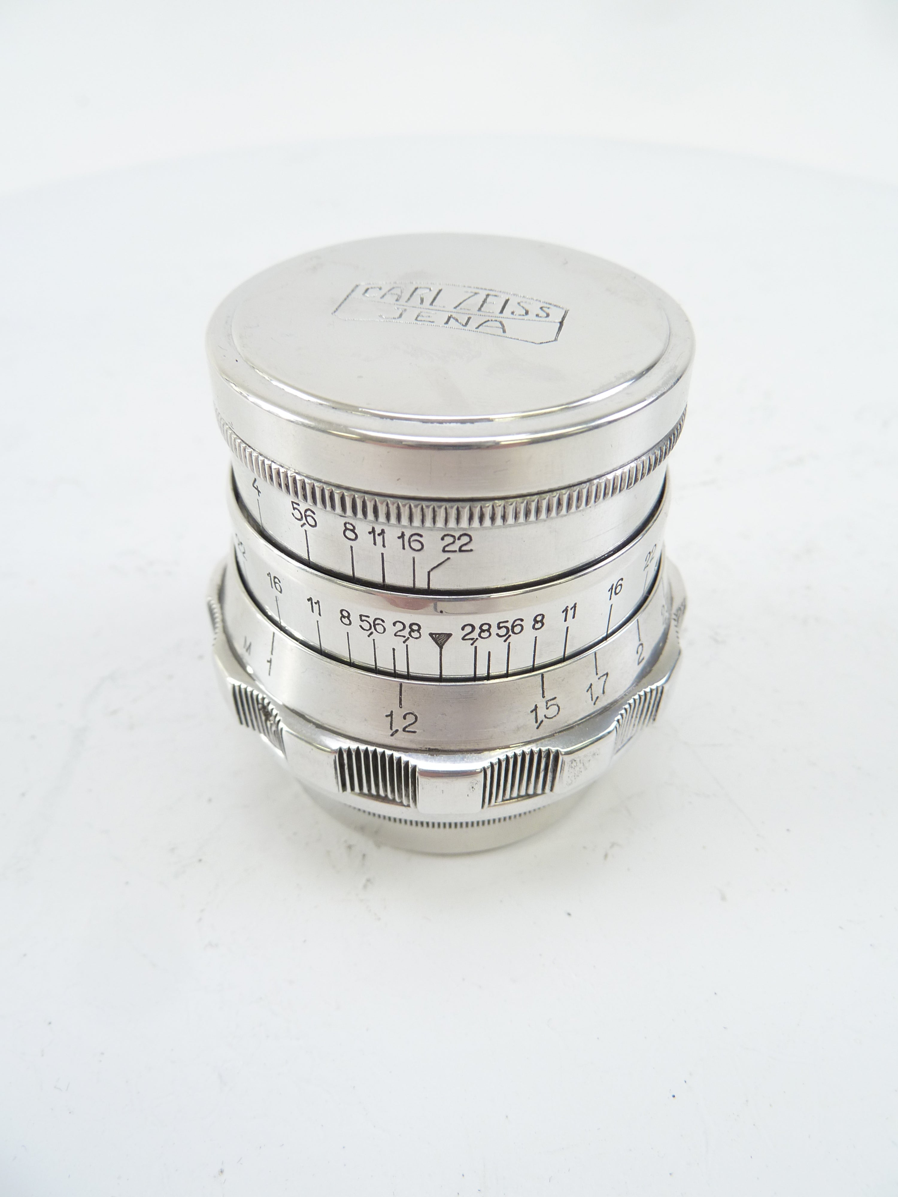 Carl Zeiss Jena Sonnar T 52MM F2.8 Leica Screw Mount