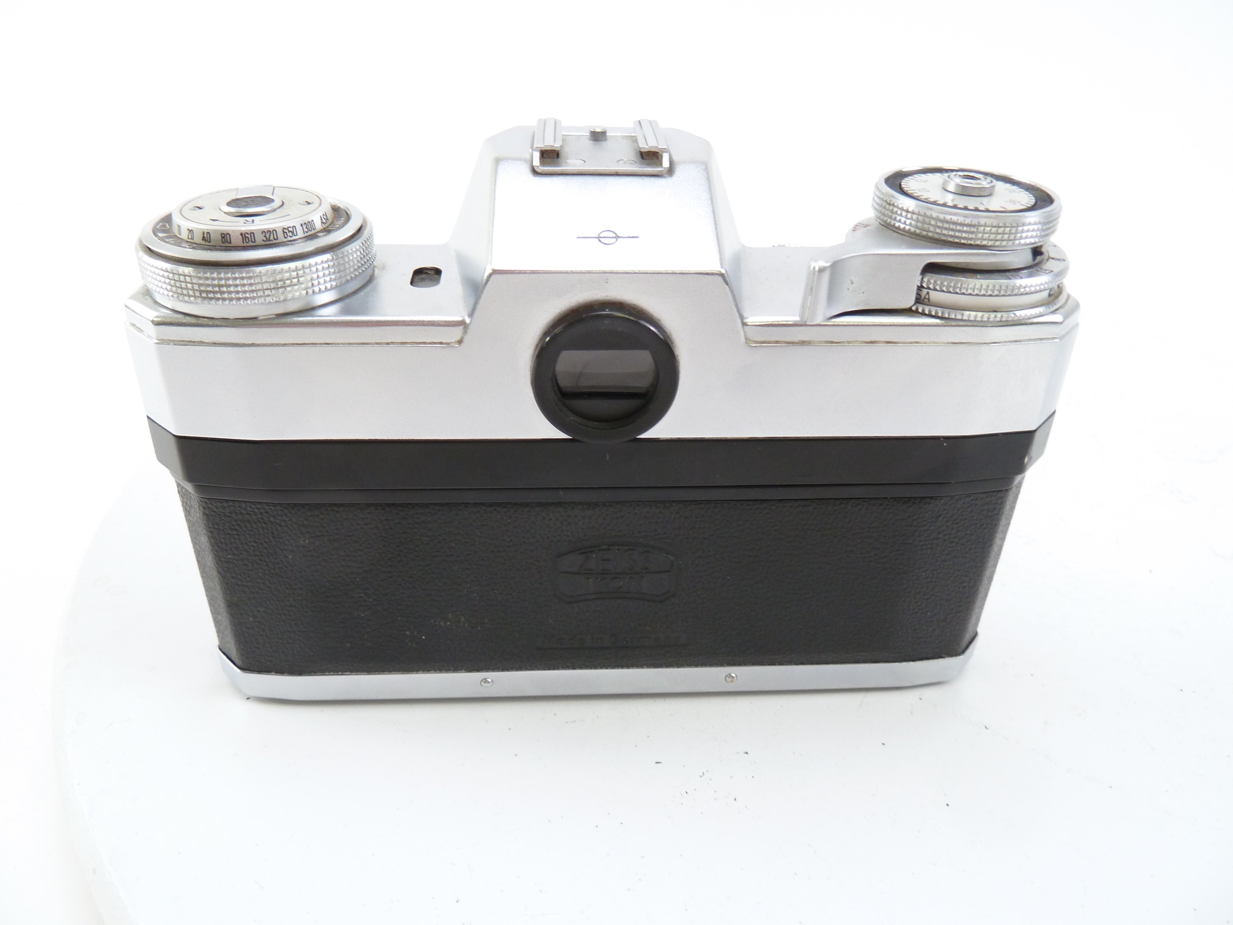 Contarex 1 with Zeiss Sonnar 135MM f4