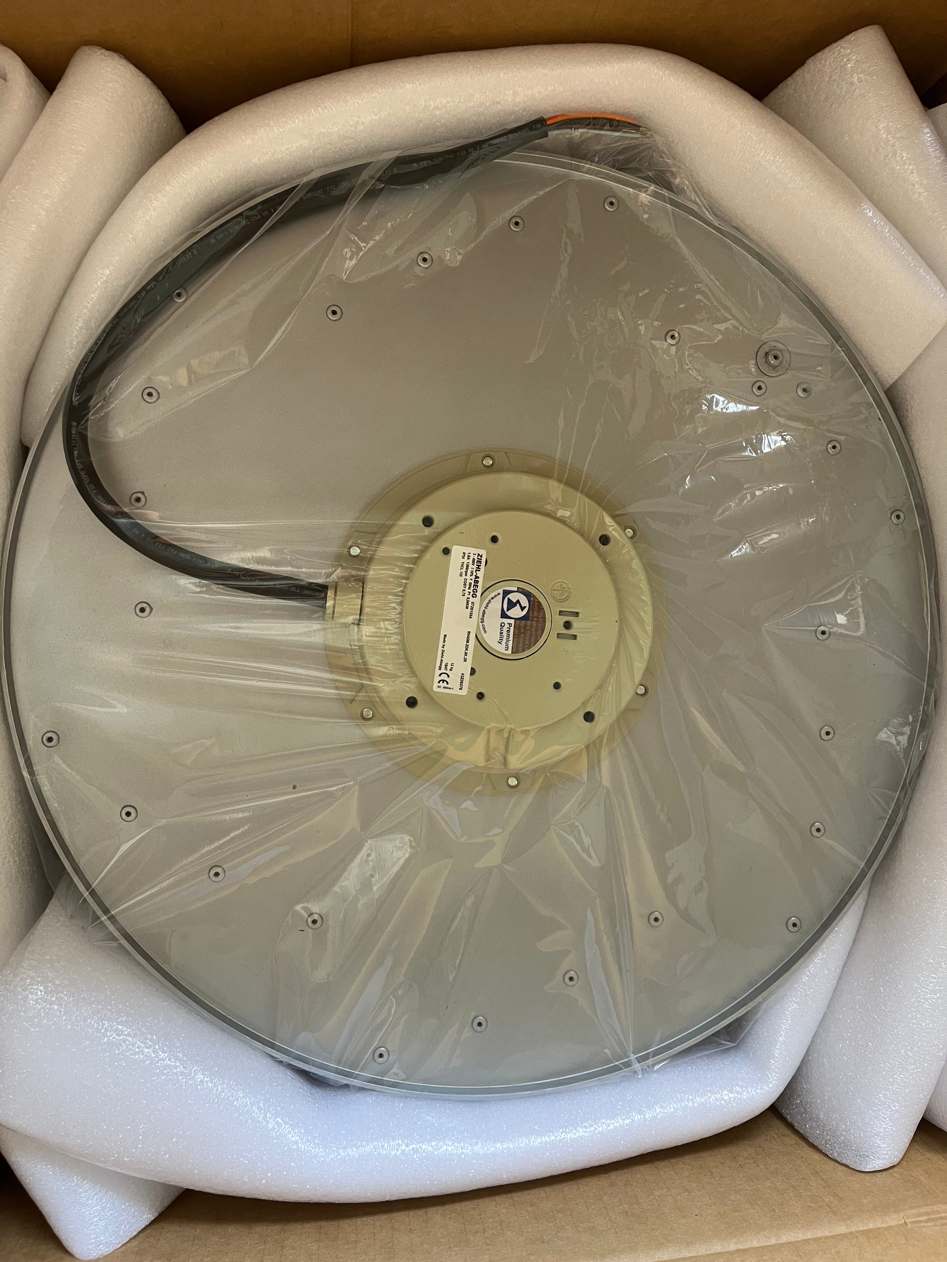 Brand new RH45M-2DK.6K.2R ZIEHL-ABEGG centrifugal fan 3-230/400V 50HZ