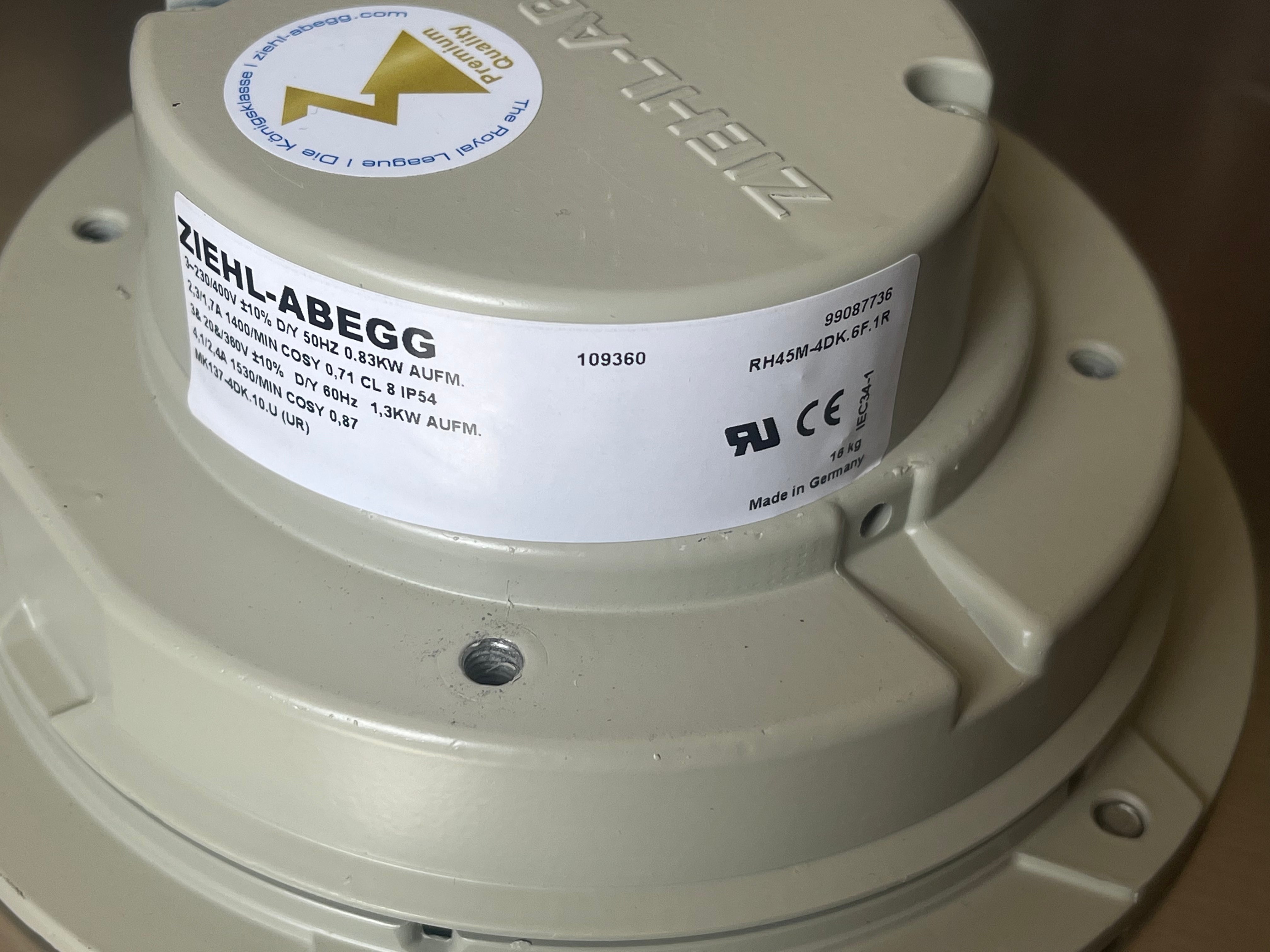 Brand new RH45M-4DK.6F.1R ZIEHL-ABEGG centrifugal fan 1.4KW 2.2A