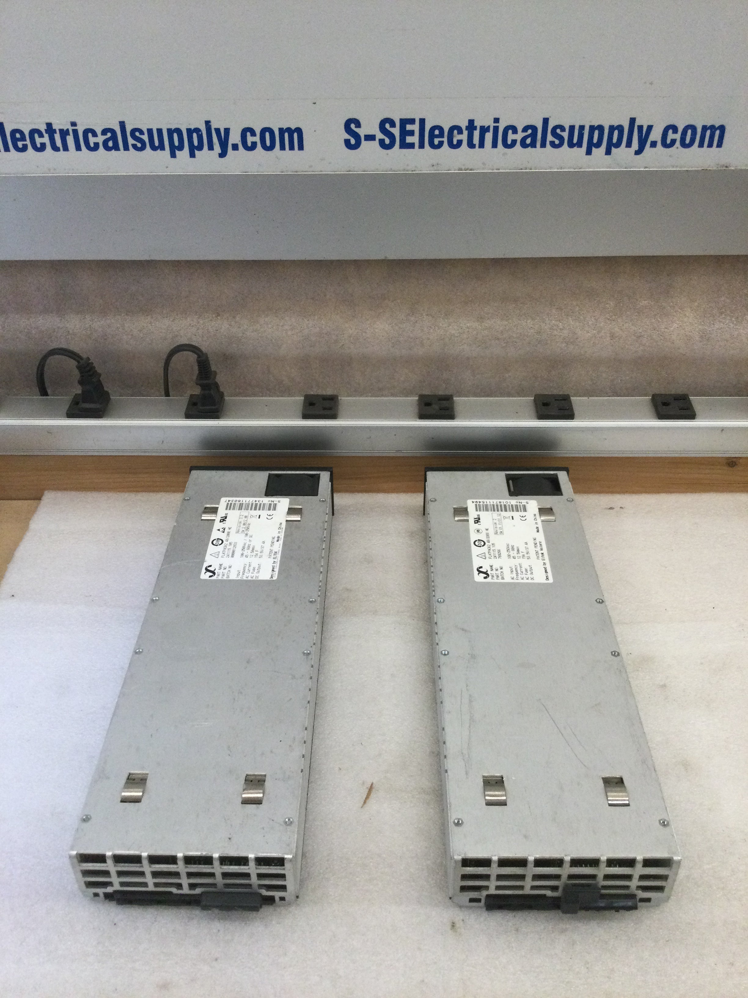 Eltek Valere FLATPACK2 48/2000 100-250VAC 45-66Hz 12.5A Max 53.5V/37.4A DC Output High Efficiency Rectifier - aloinfousa.com