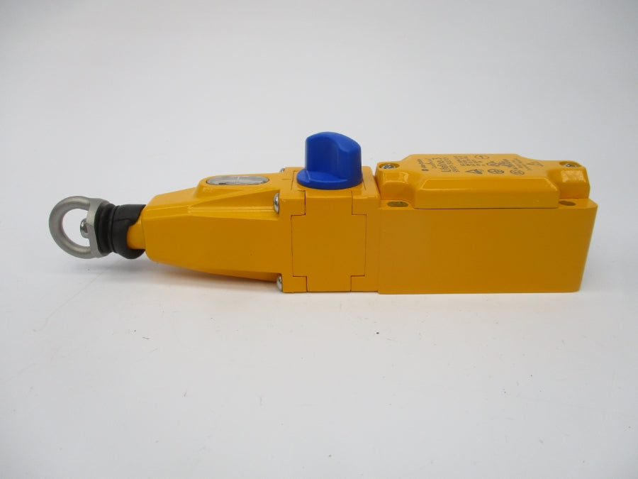 ALLEN BRADLEY 440E-D13120 SER. C 240V 3A (BR/WH) NSMP