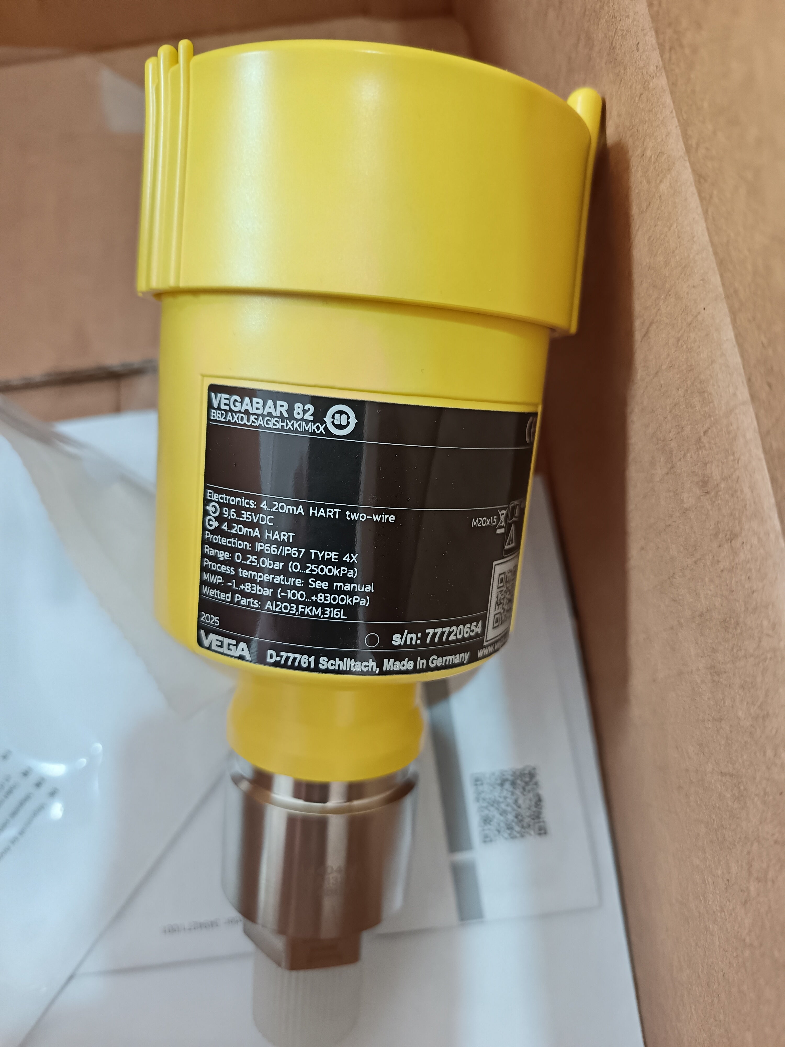 VEGA BRAND NEW VEGABAR 82 All-Rounder Ceramic Pressure Transmitter