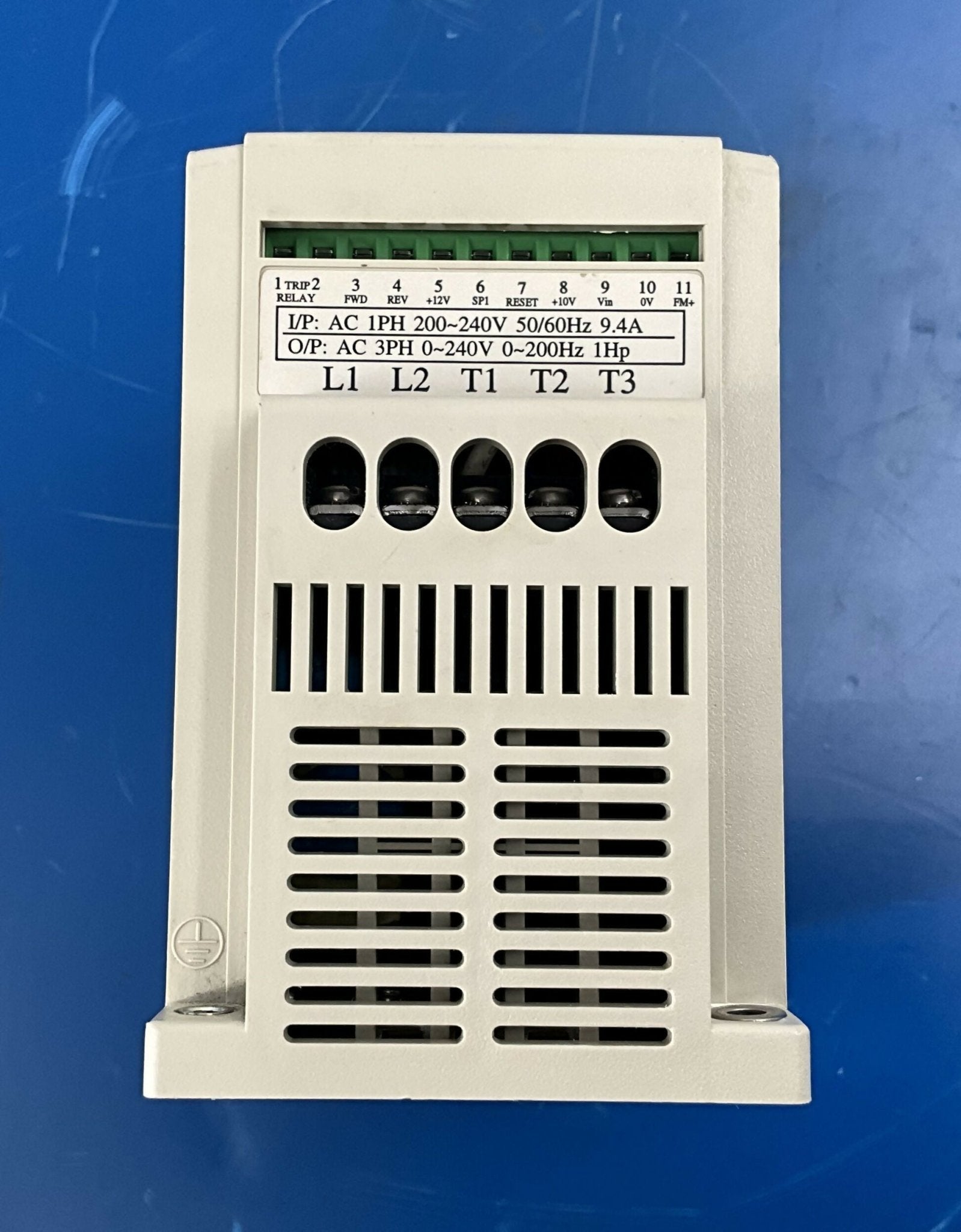 ADJUSTABLE FREQUENCY DRIVE (4719864/SYN10 S 220 05 GE/BONFIGLIOLI