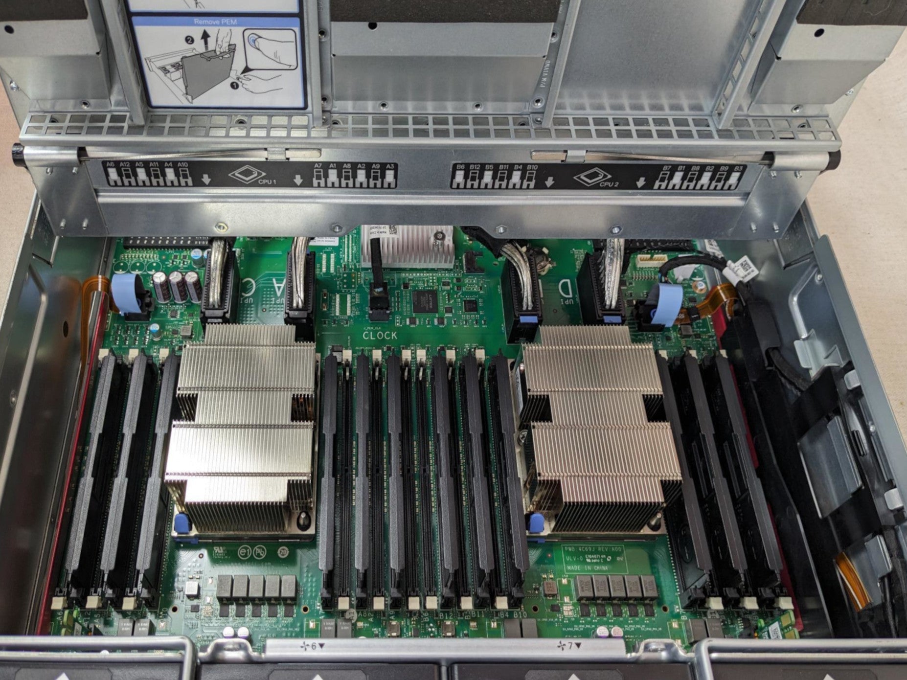 Dell PowerProtect DD9900 8x 2.5” CTO Server – 4x Heatsink, 2x 1600W