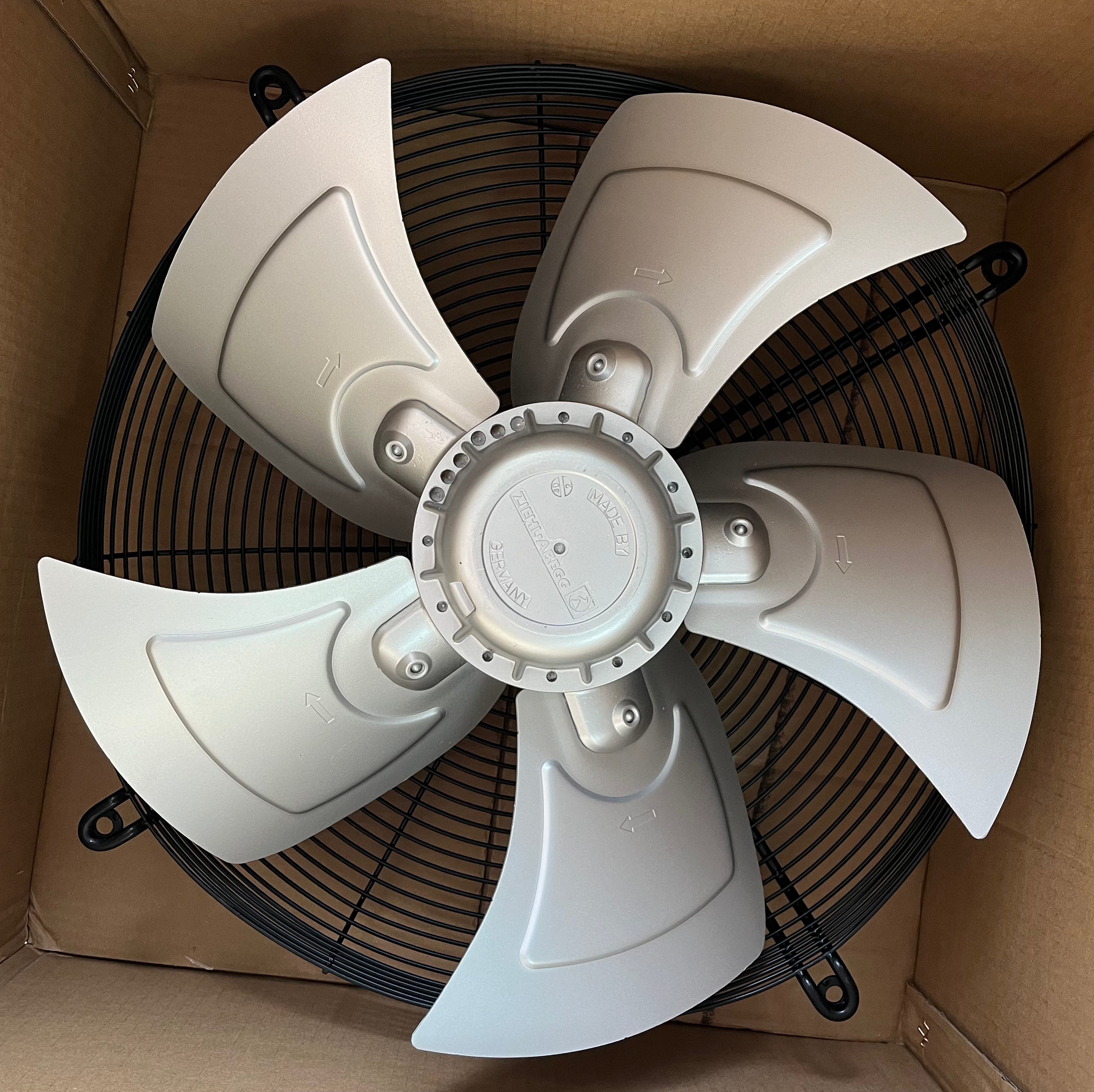 FL050-VDK.4I.V5S ZIEHL-ABEGG Axial Fan 3~400V 0.73/0.53kW 1.35/0.87A 1340/1030rpm