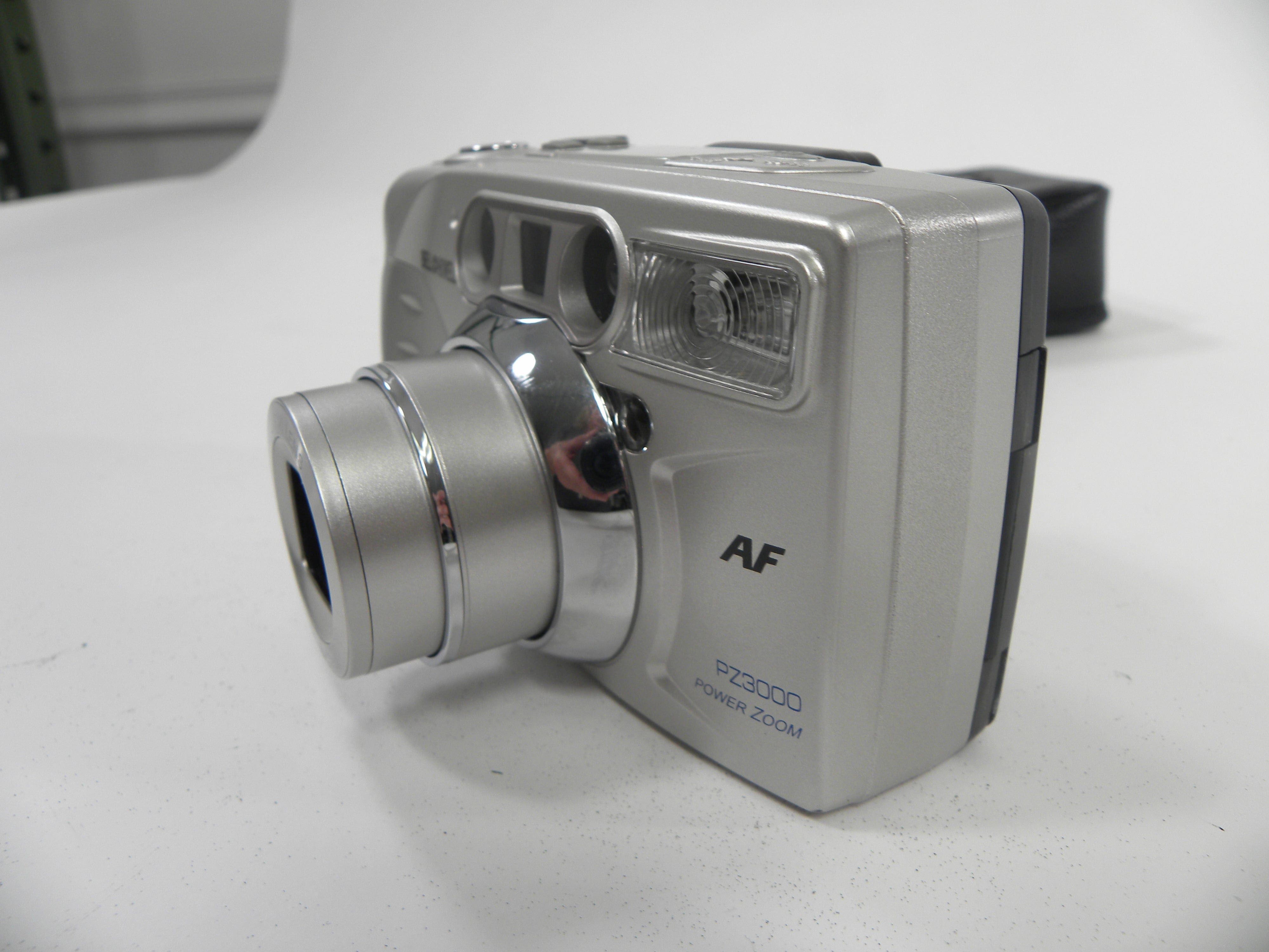 Bell & Howell PZ 3000 Power Zoom 35mm Camera