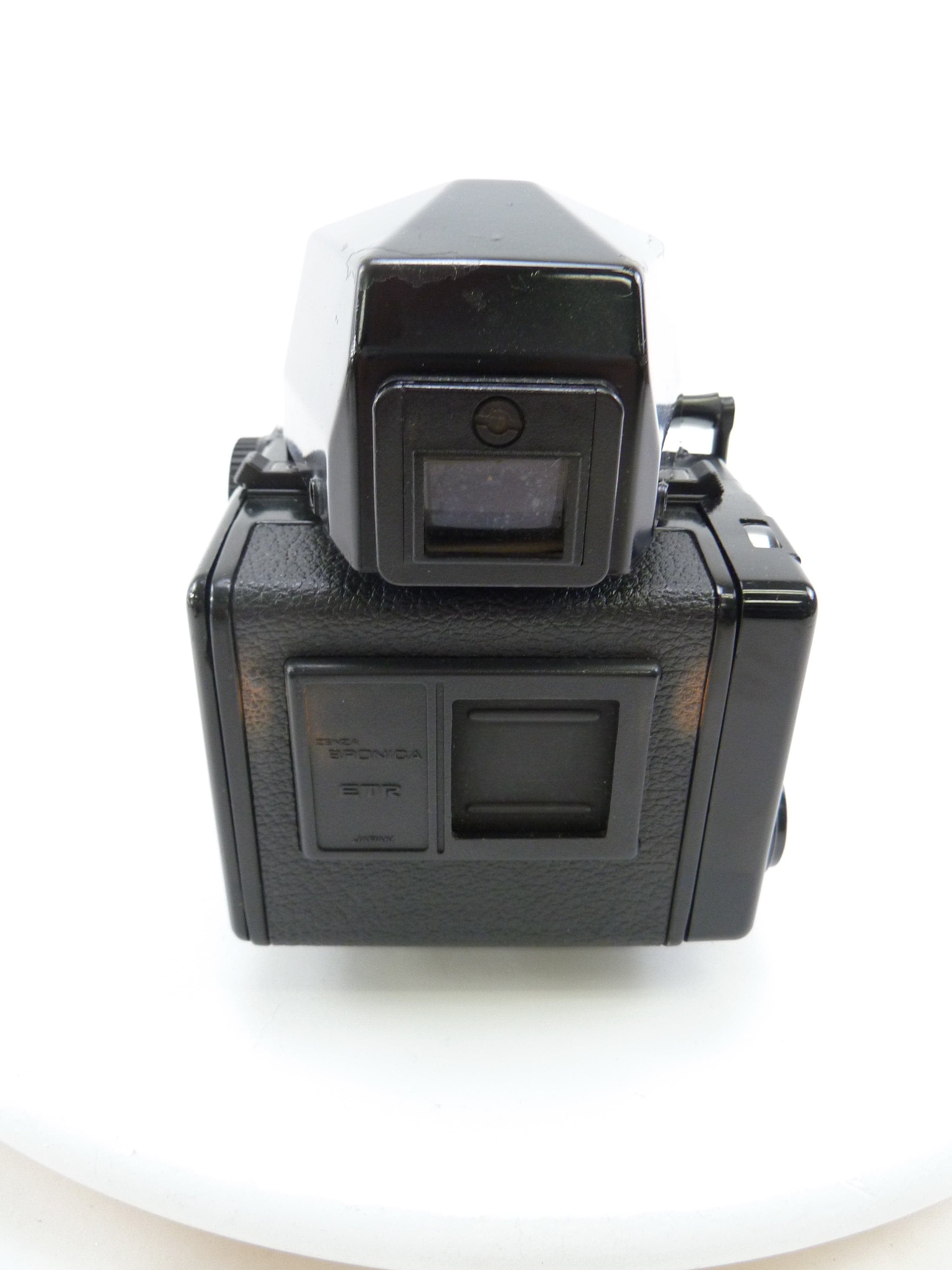 Bronica ETRS Complete Kit with 120 Film Back and 75MM F2.8 Lens (no dark slide)