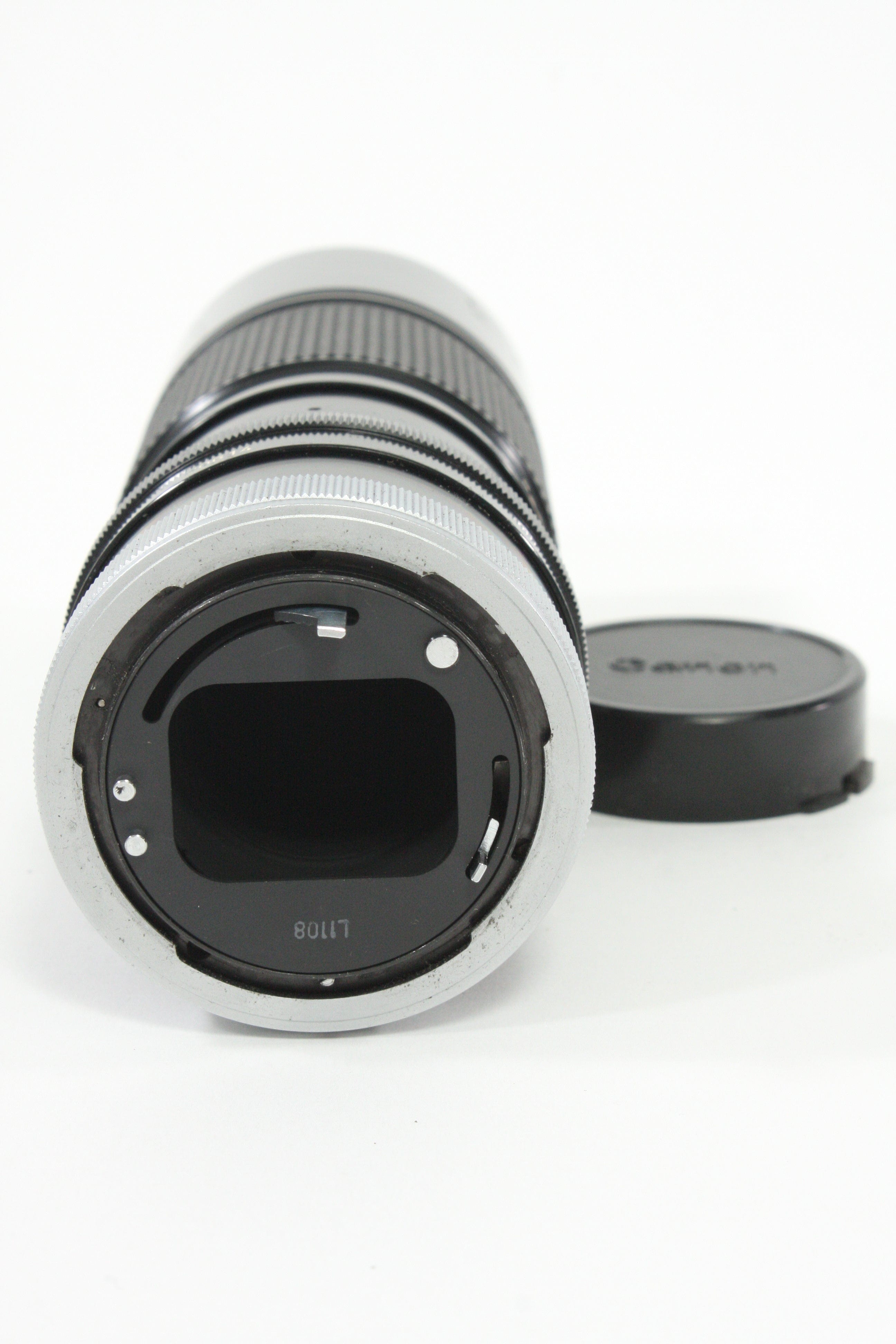 Canon 100-200mm f/5.6 FD Mount