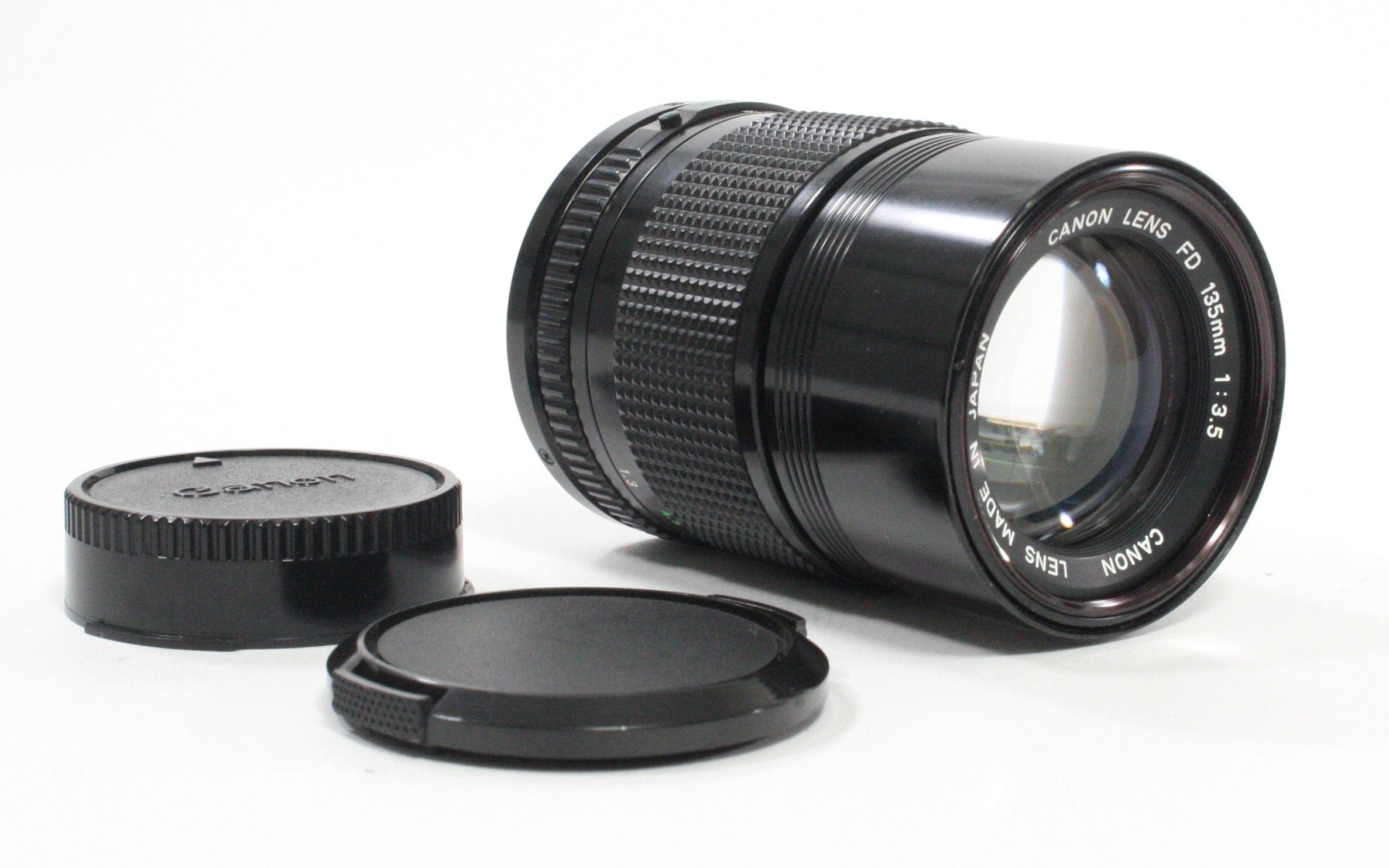Canon 135mm f/3.5 for Canon FD Mount