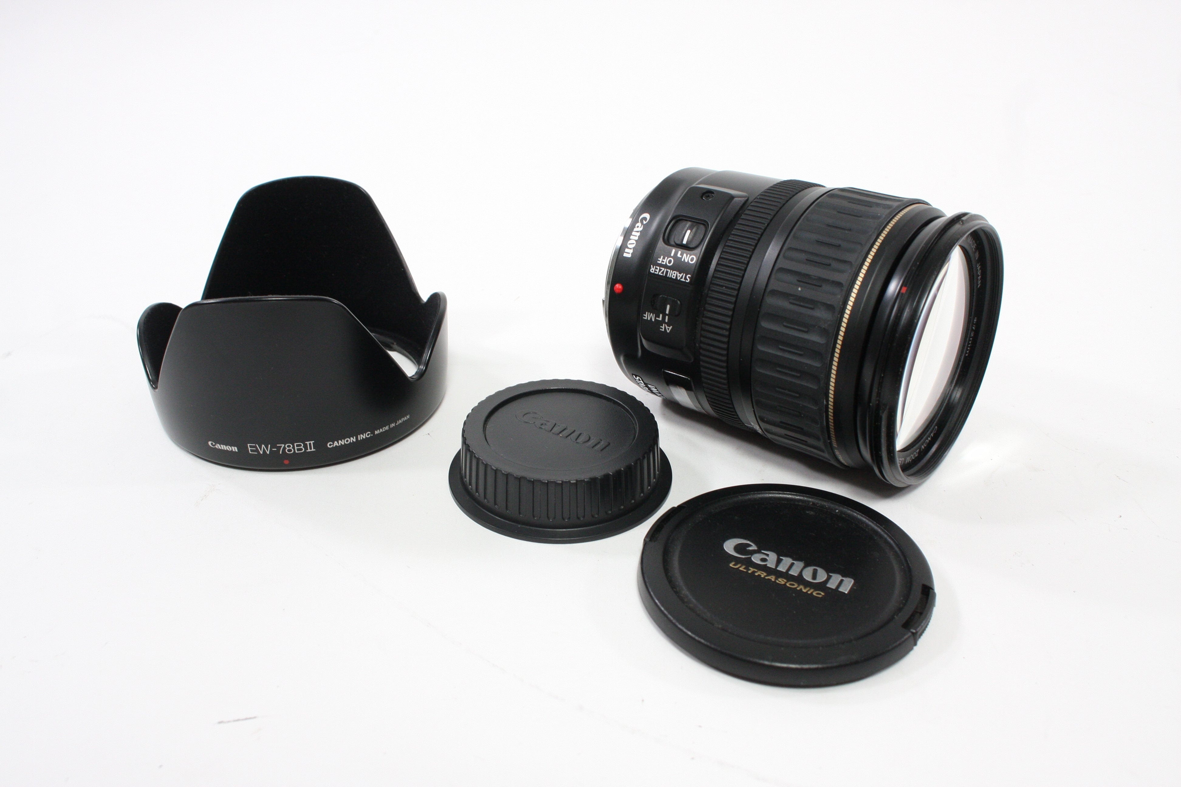 Canon 28-135mm f/3.5-5.6 IS Lens for Canon EF Mount