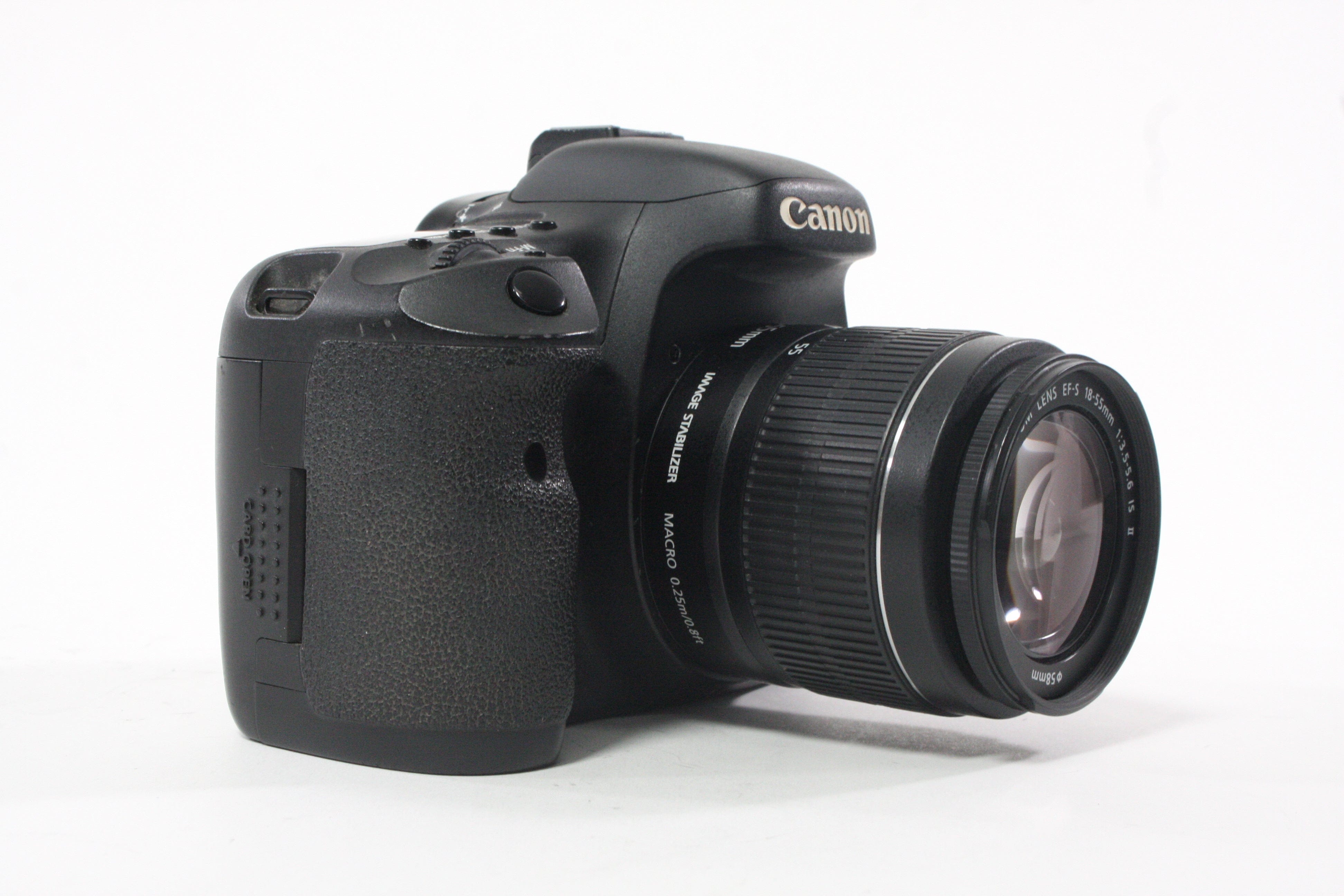 Canon 7D DLSR with 18-55mm f/3.5-5.6 IS II Lens with Shutter Count 59,196 (see details)