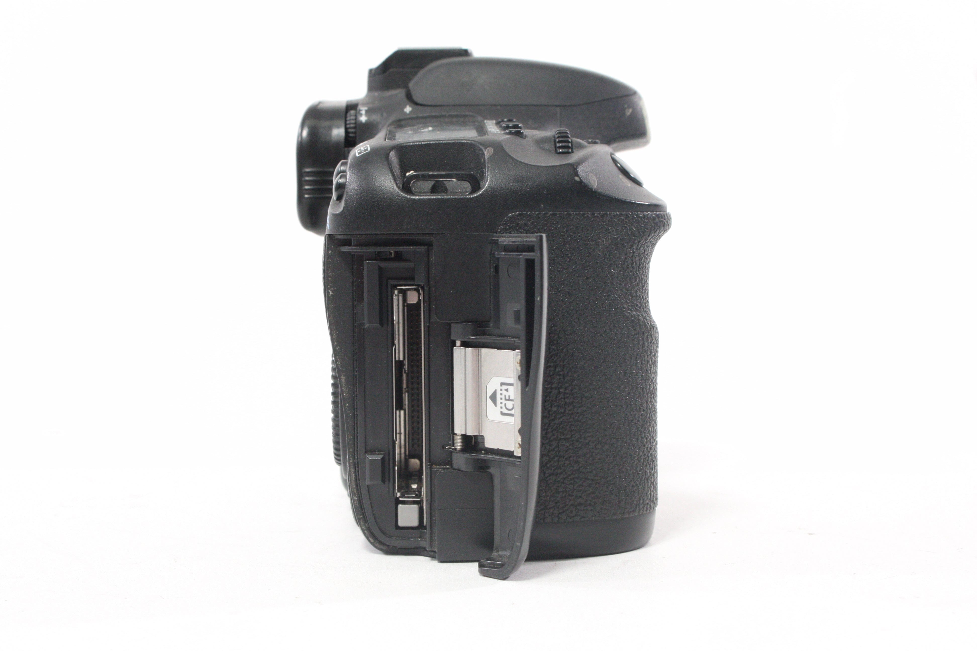 Canon 7D DSLR Camera with Shutter Count 113,472. AS-IS