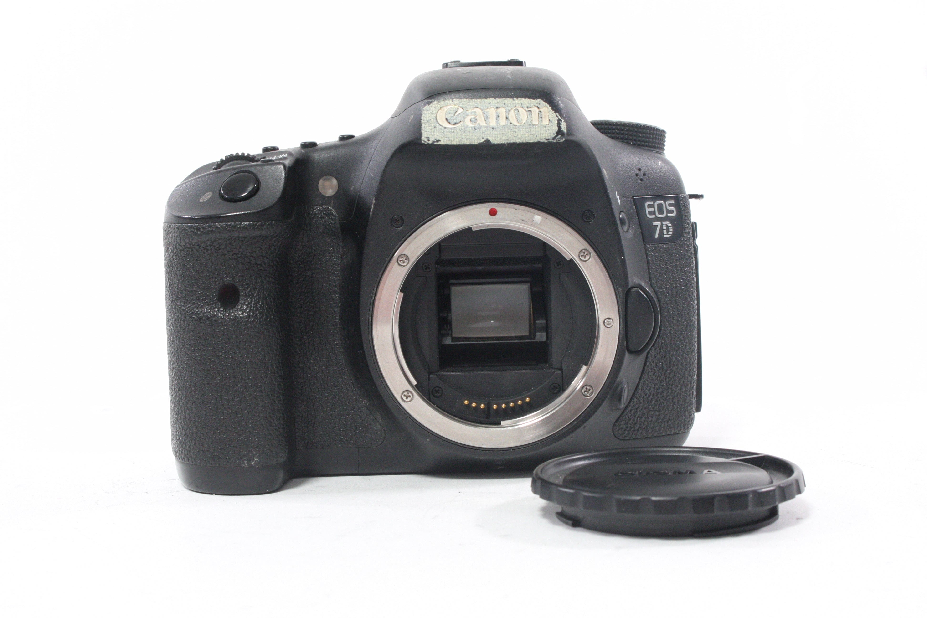 Canon 7D DSLR Camera with Shutter Count 113,472. AS-IS