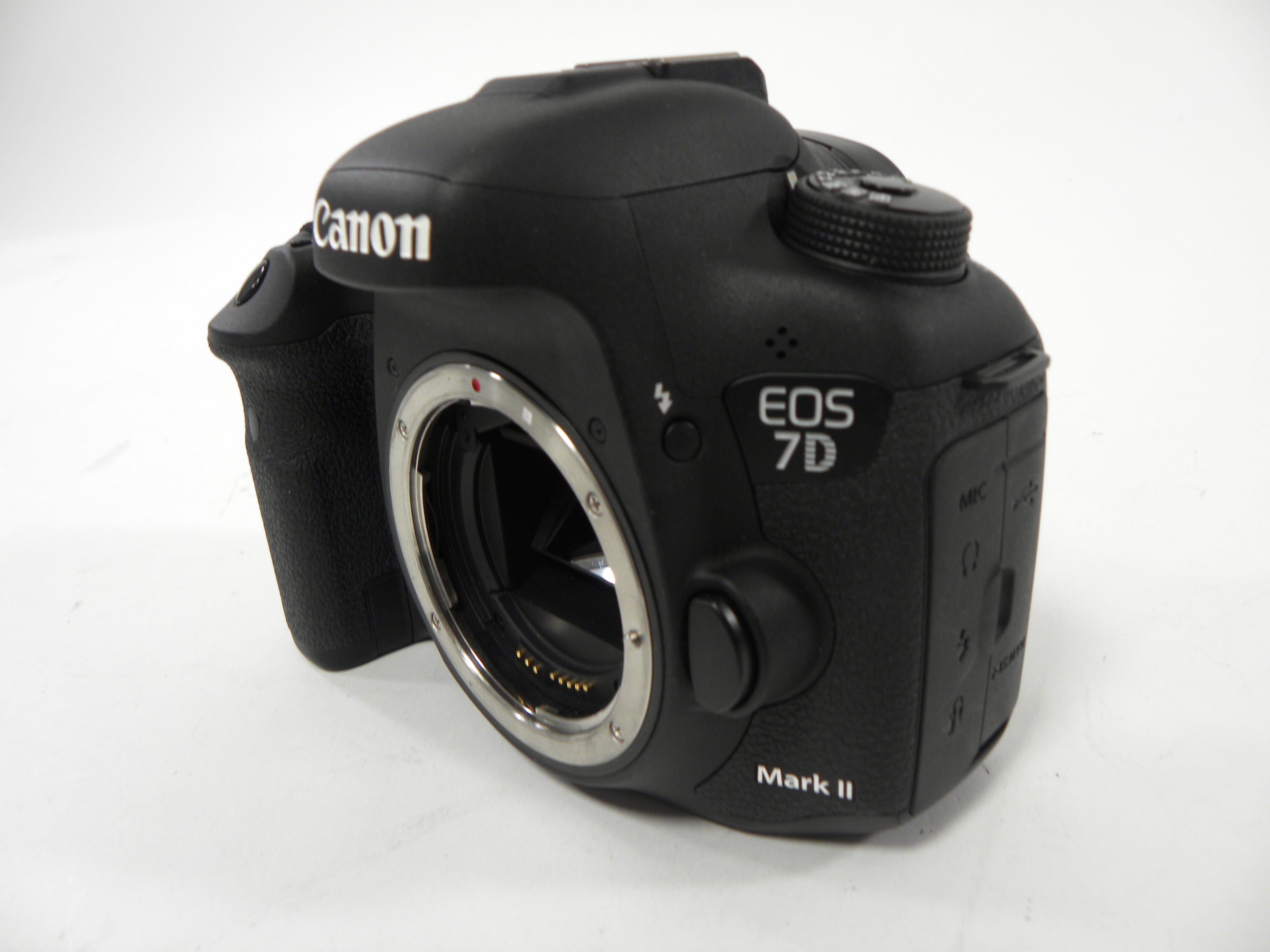 Canon 7D Mark II 20.2mp Digital SLR Body Only Shutter Ct. 4,315