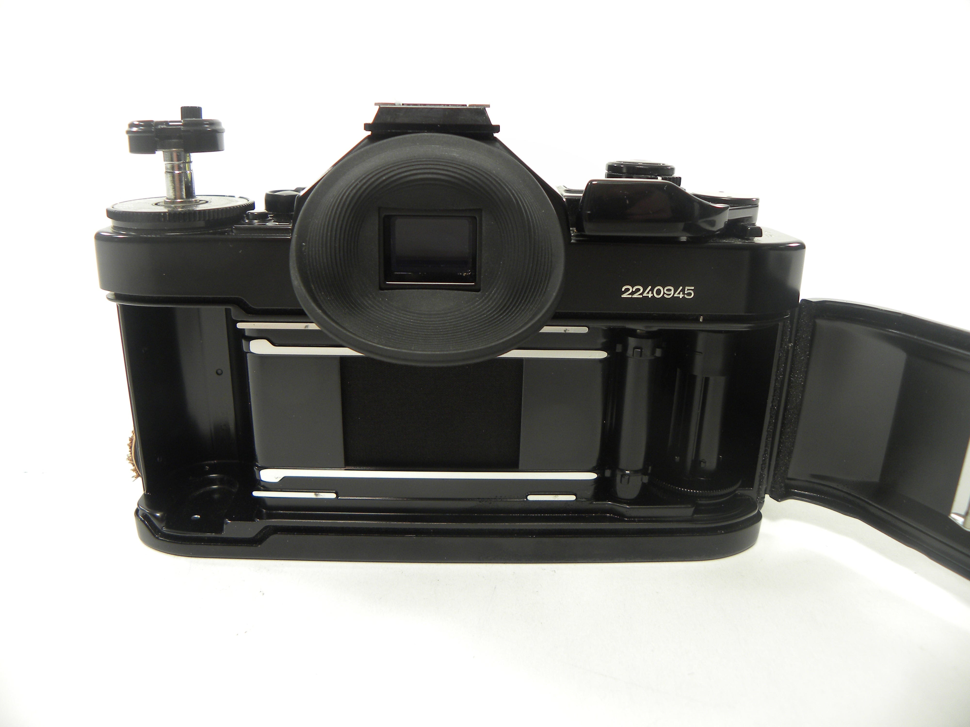 Canon A-1 35mm SLR w/FD Zoom 28-85mm f4