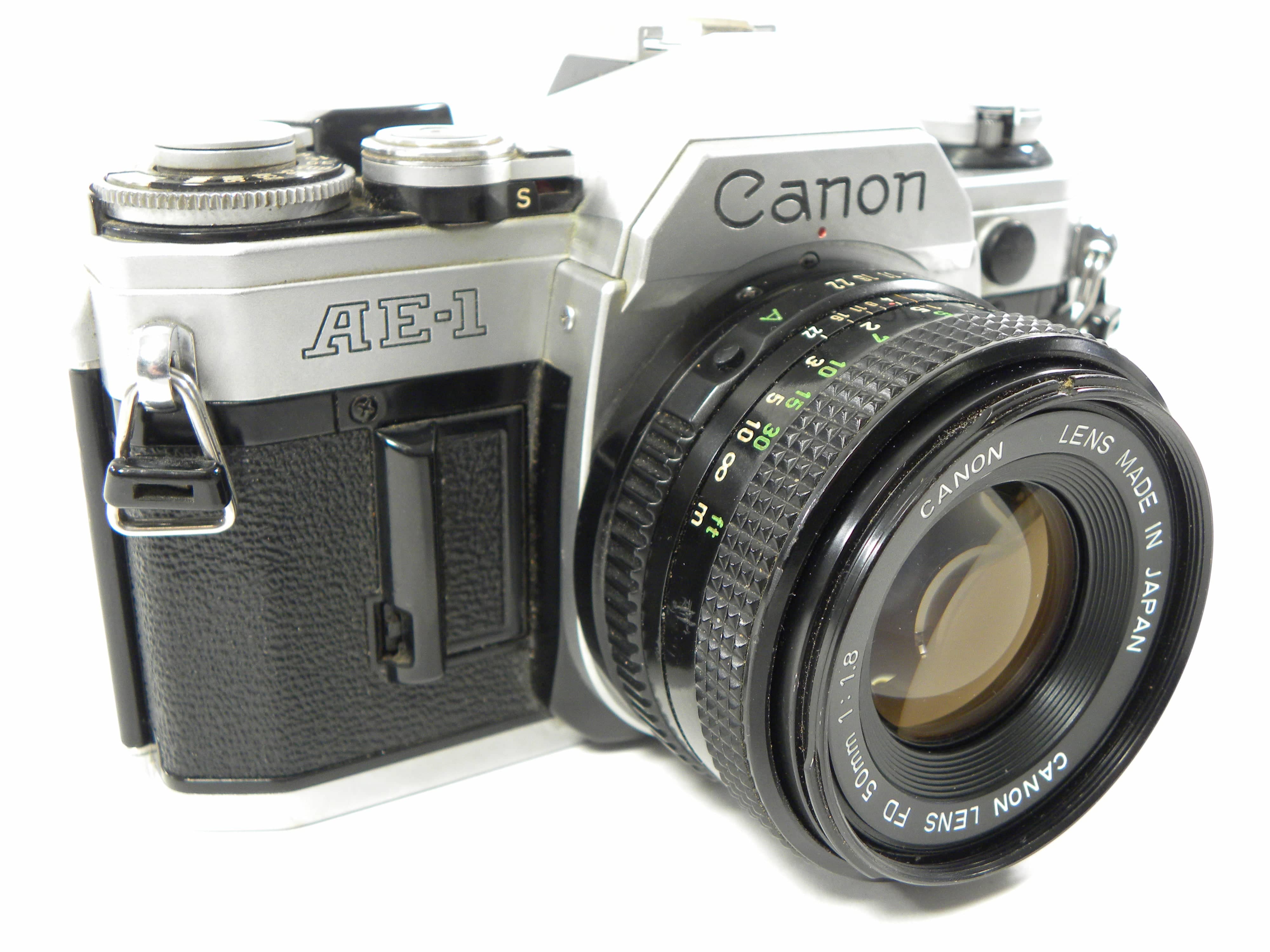 Canon AE-1 35mm SLR Camera w/FD 50mm f1.8