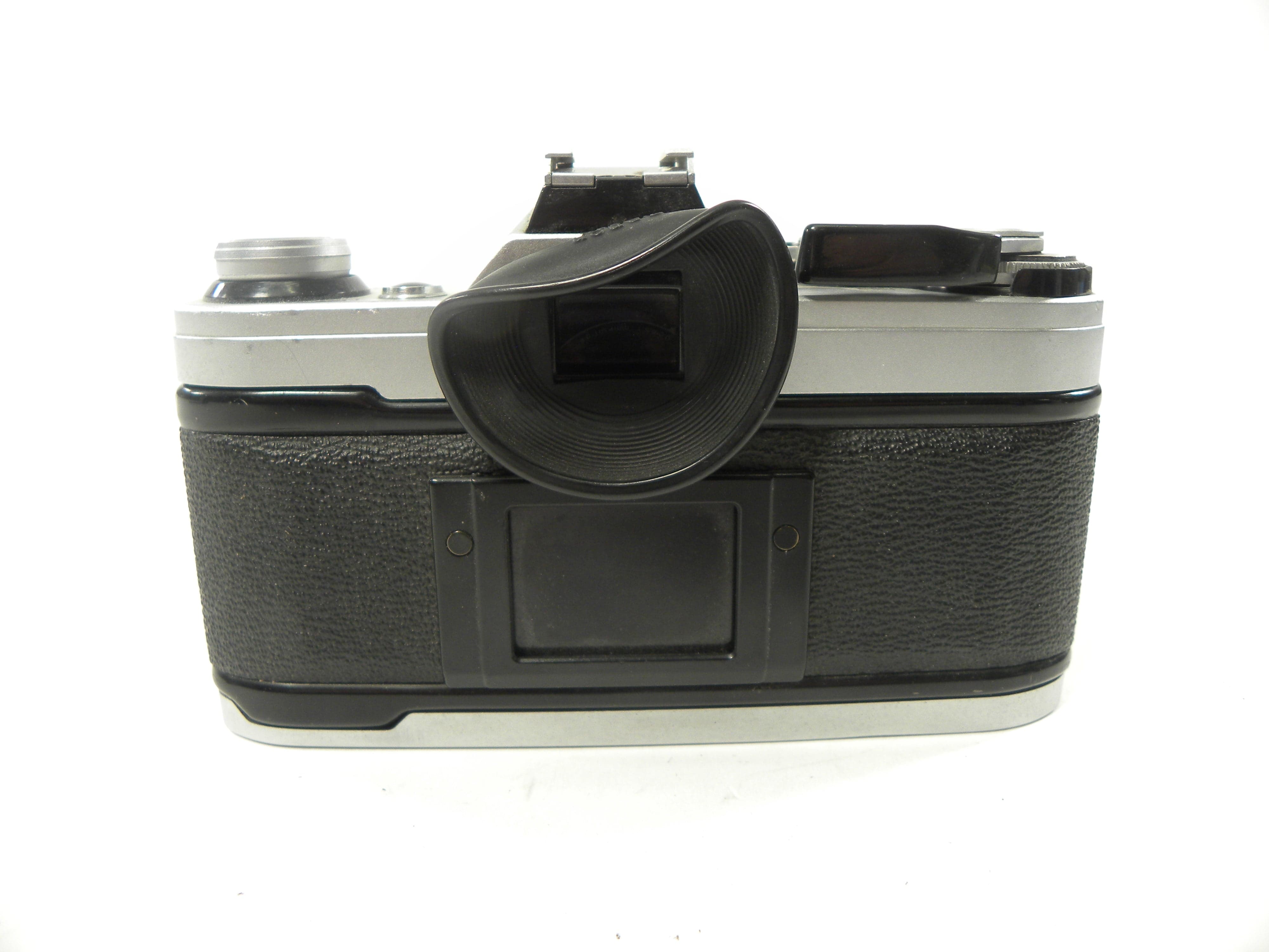 Canon AE-1 35mm SLR w/FD 35-70mm f3.5-4.5