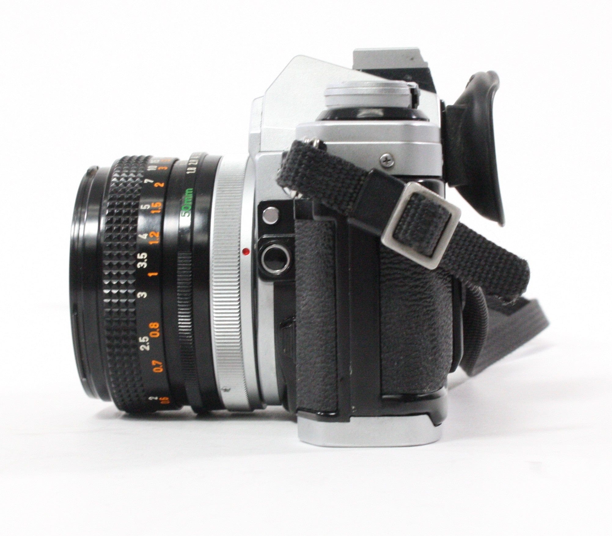 Canon AE-1 with 50mm f/1.8 SC 437,533