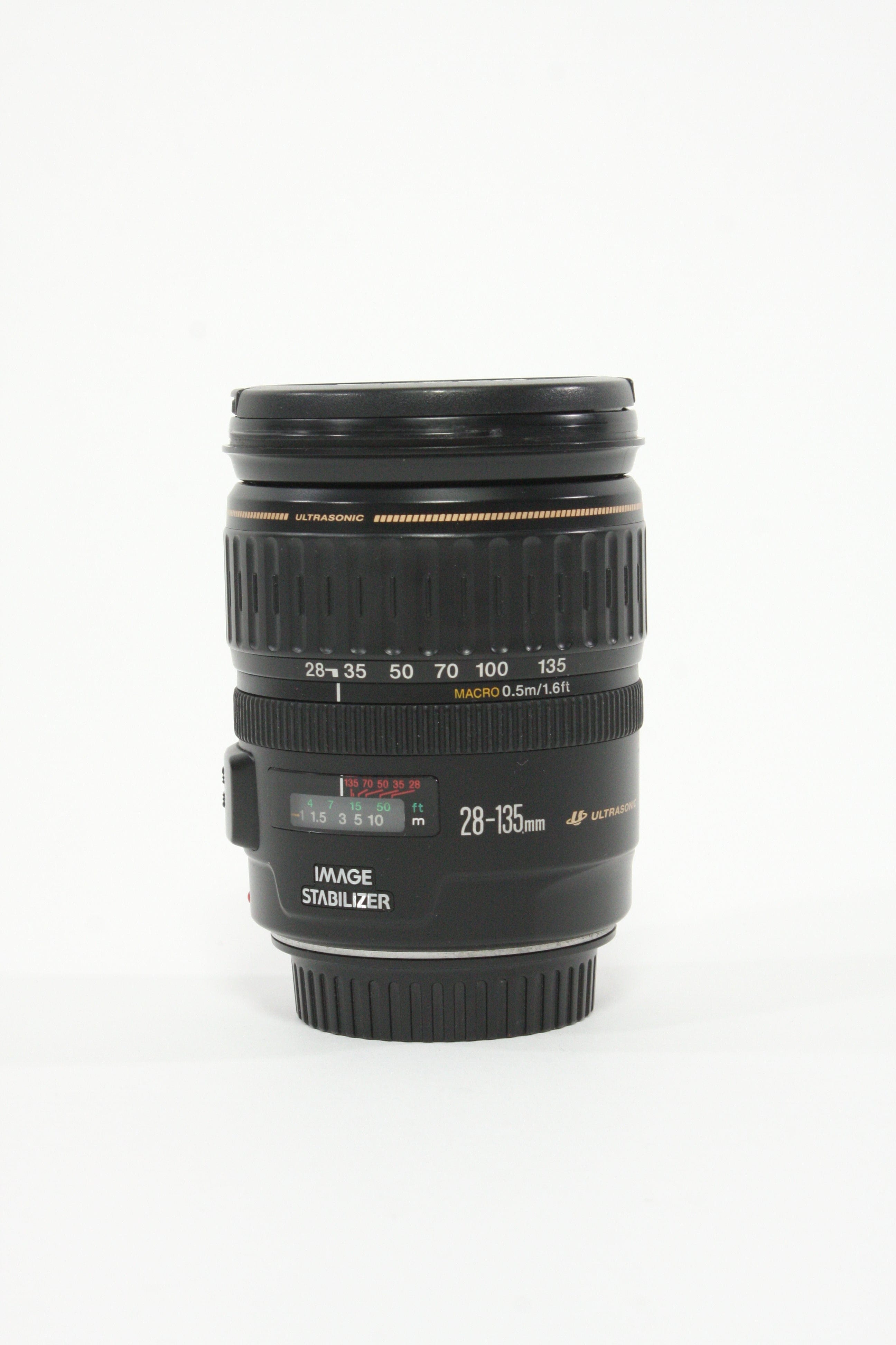 Canon EF 28-135mm F3.5-5.6 IS
