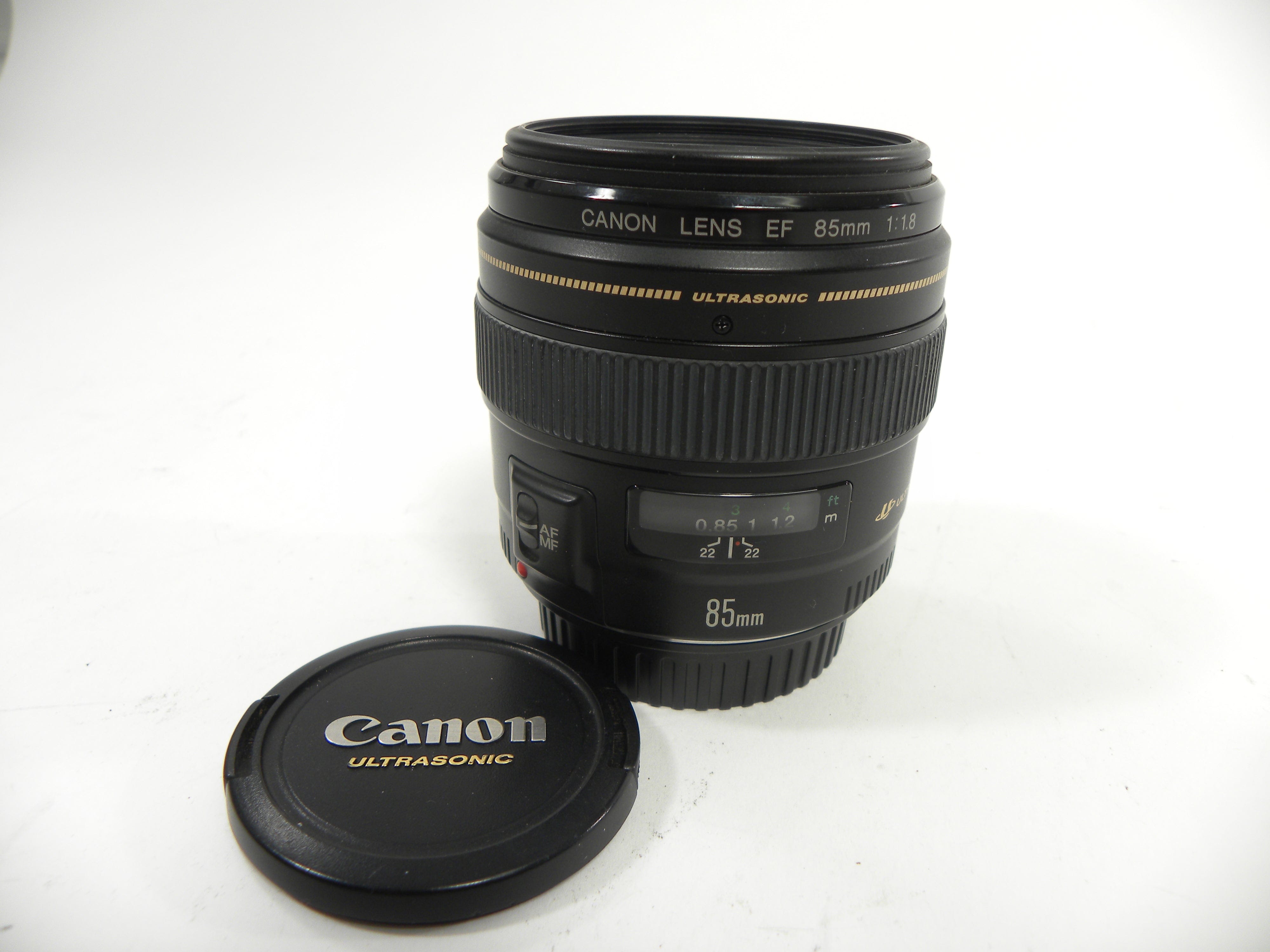Canon EF 85mm f1.8 USM