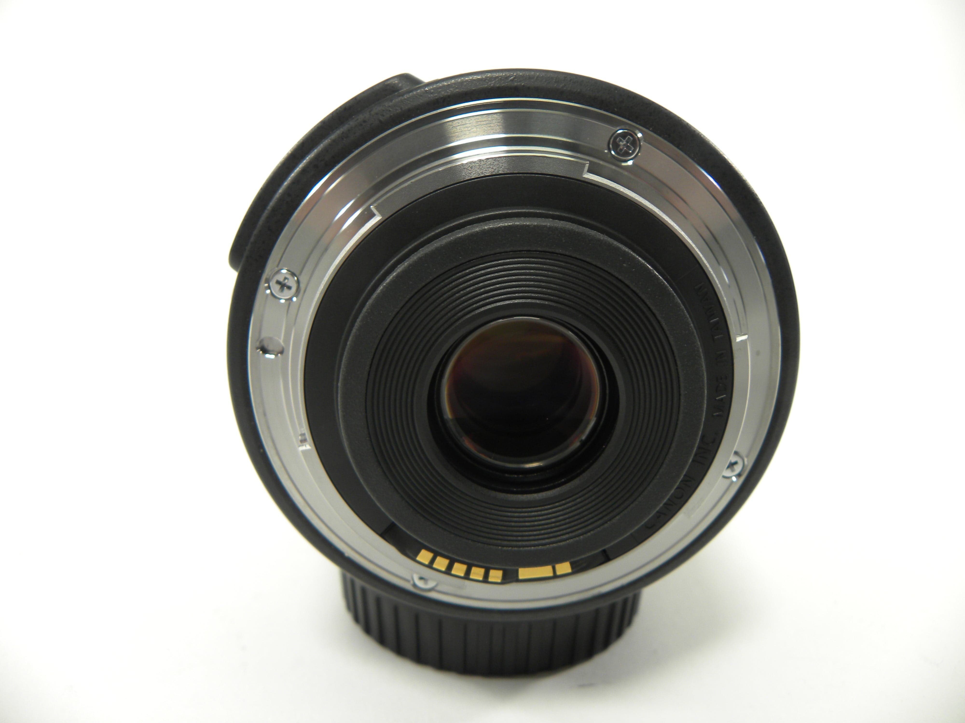 Canon EF-S 18-135mm f3.5-5.6 IS STM