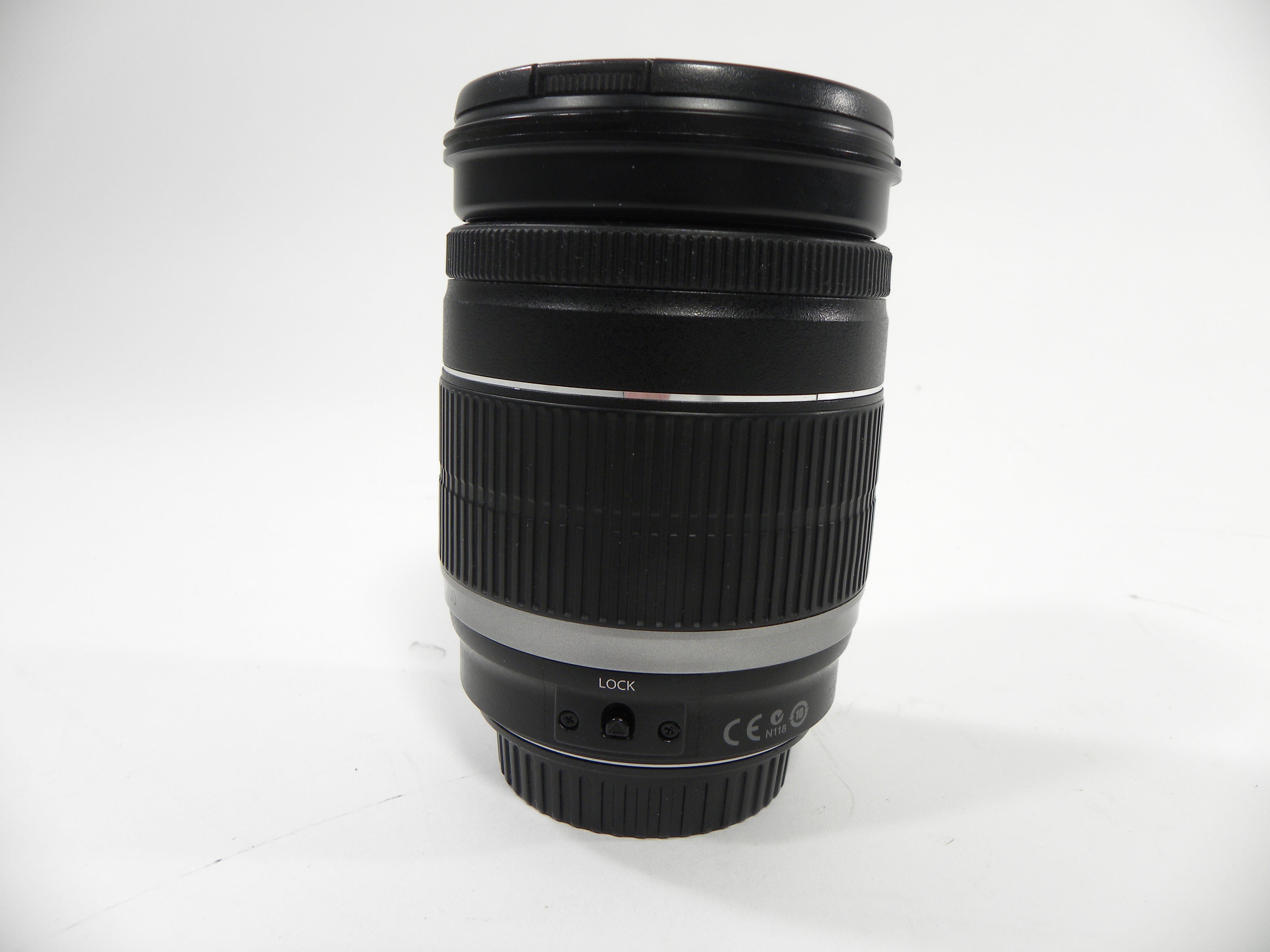 Canon EF-S 18-200mm f3.5-5.6 IS