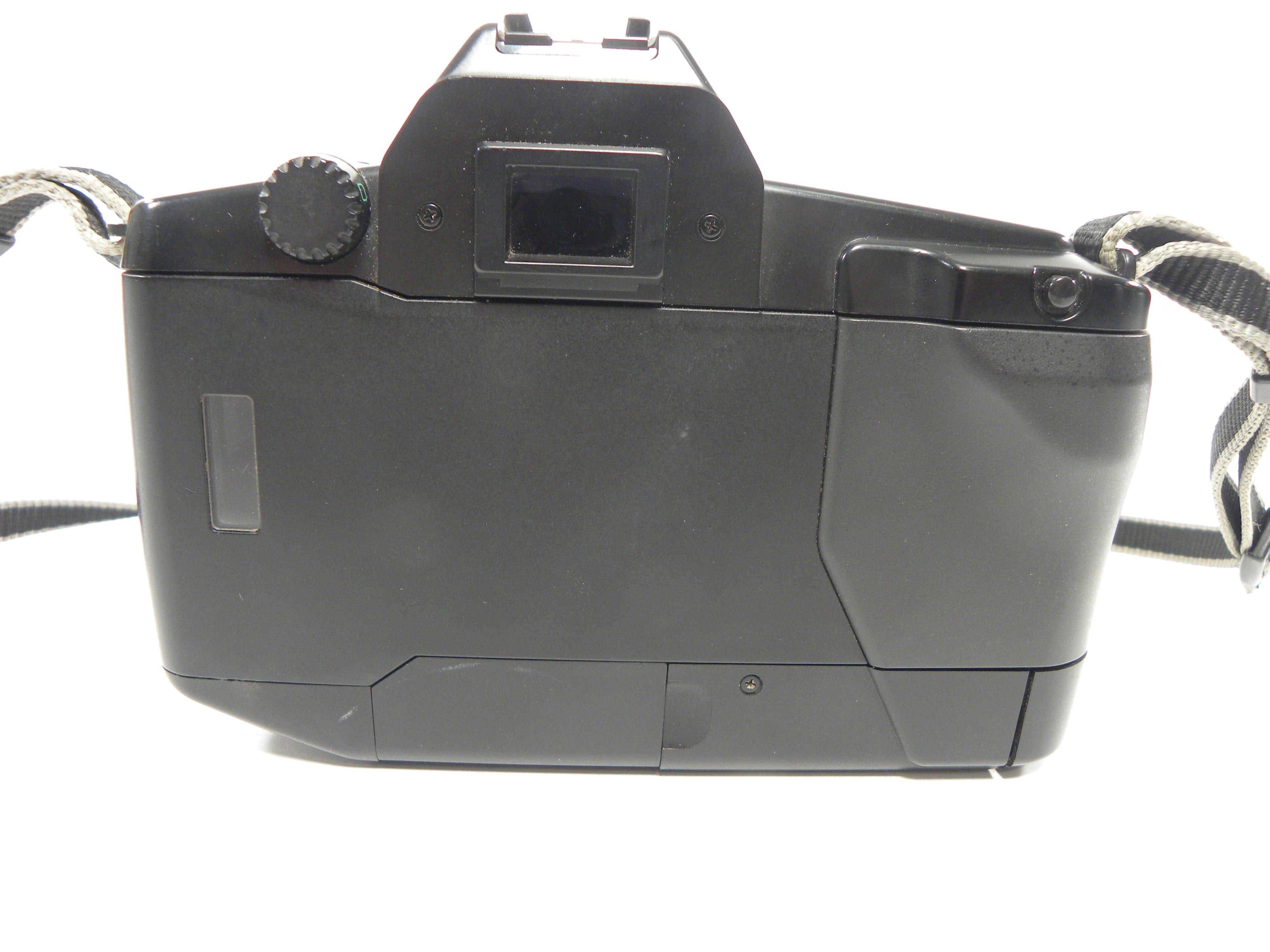 Canon EOS 650 35mm SLR Body Only