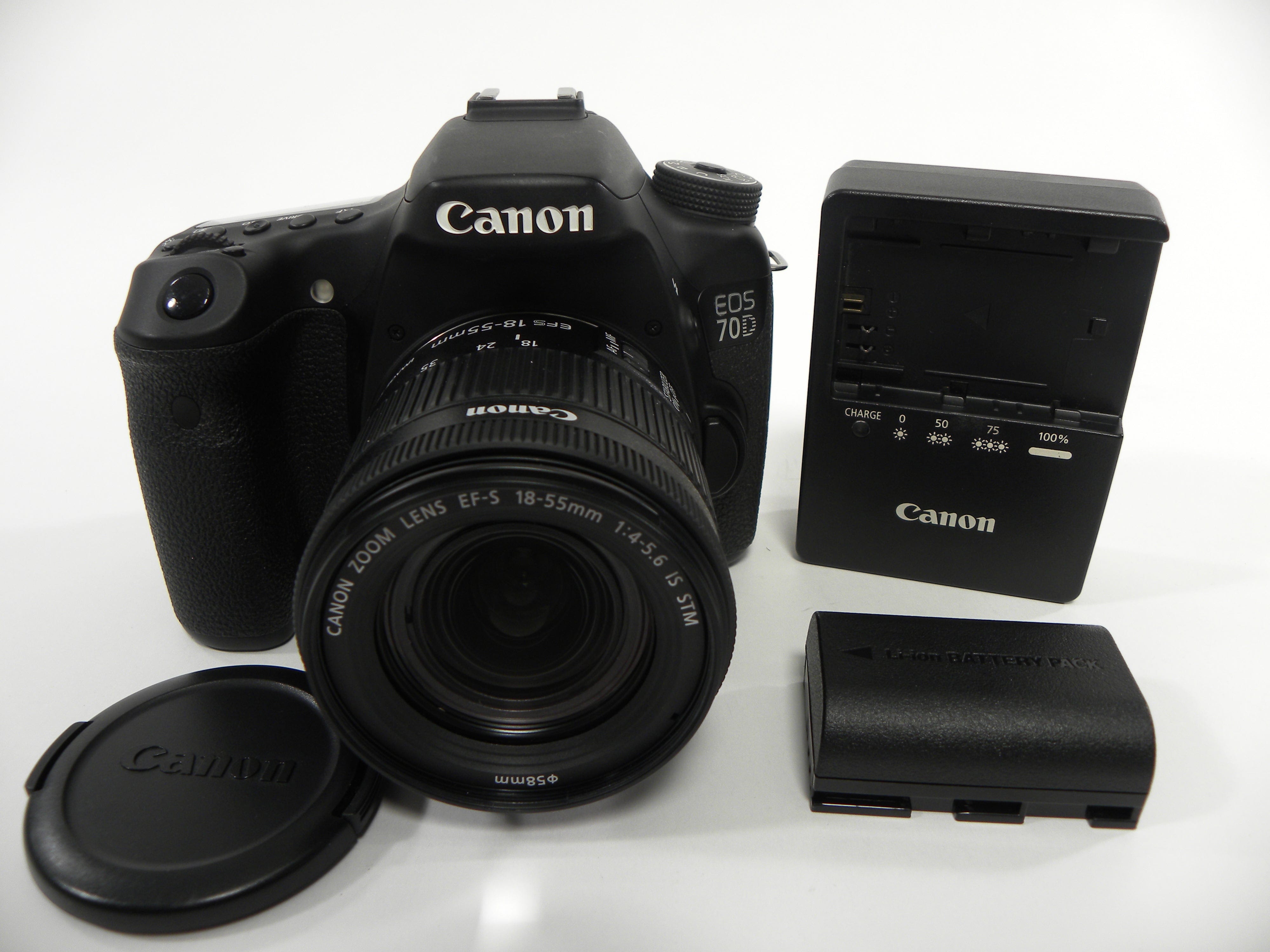 Canon EOS 70D 20.2mp Digital SLR w/EF-S 18-55 IS STM Shutter Ct. 13,227