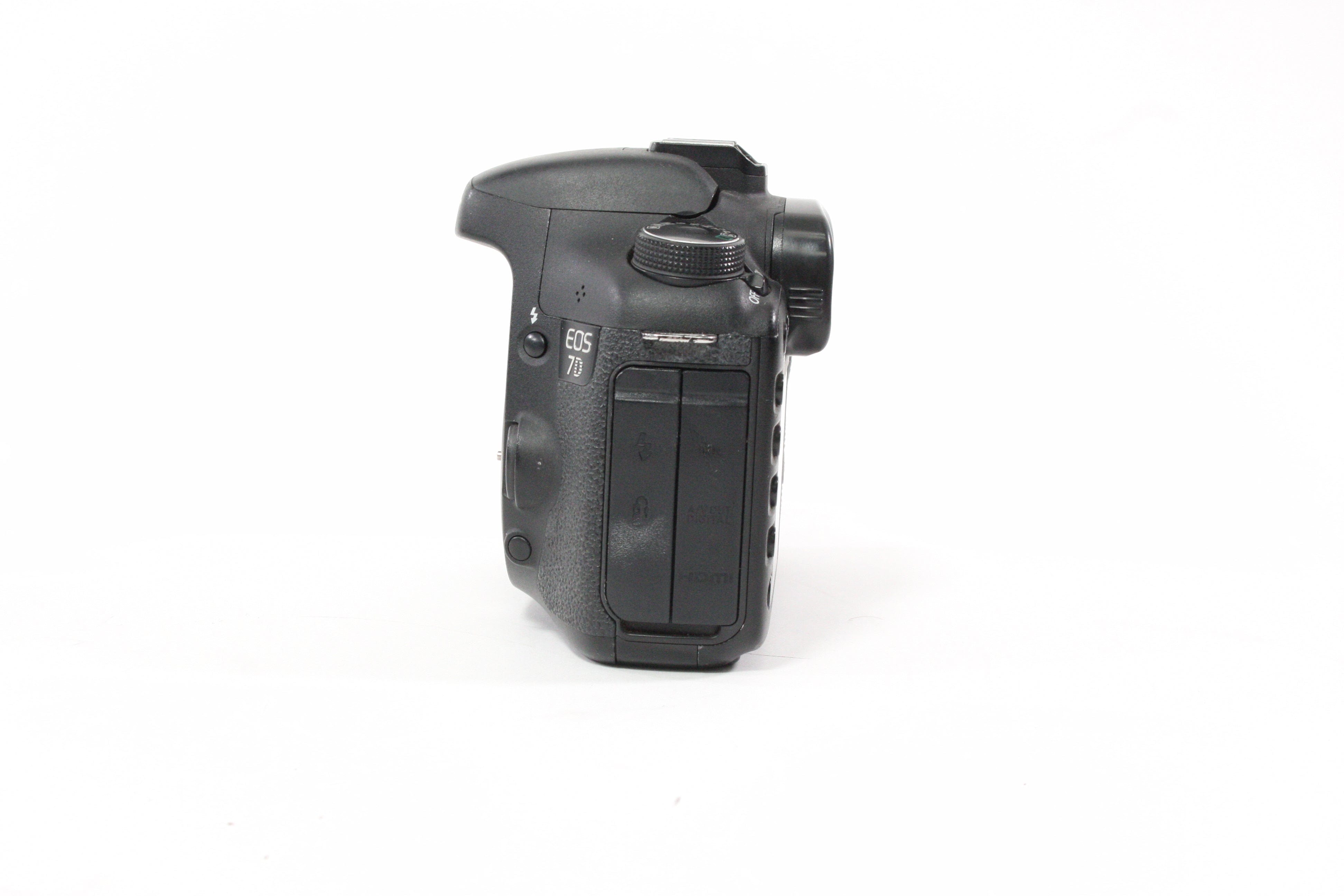 Canon EOS 7D Digital Camera Shutter Count # 134,448