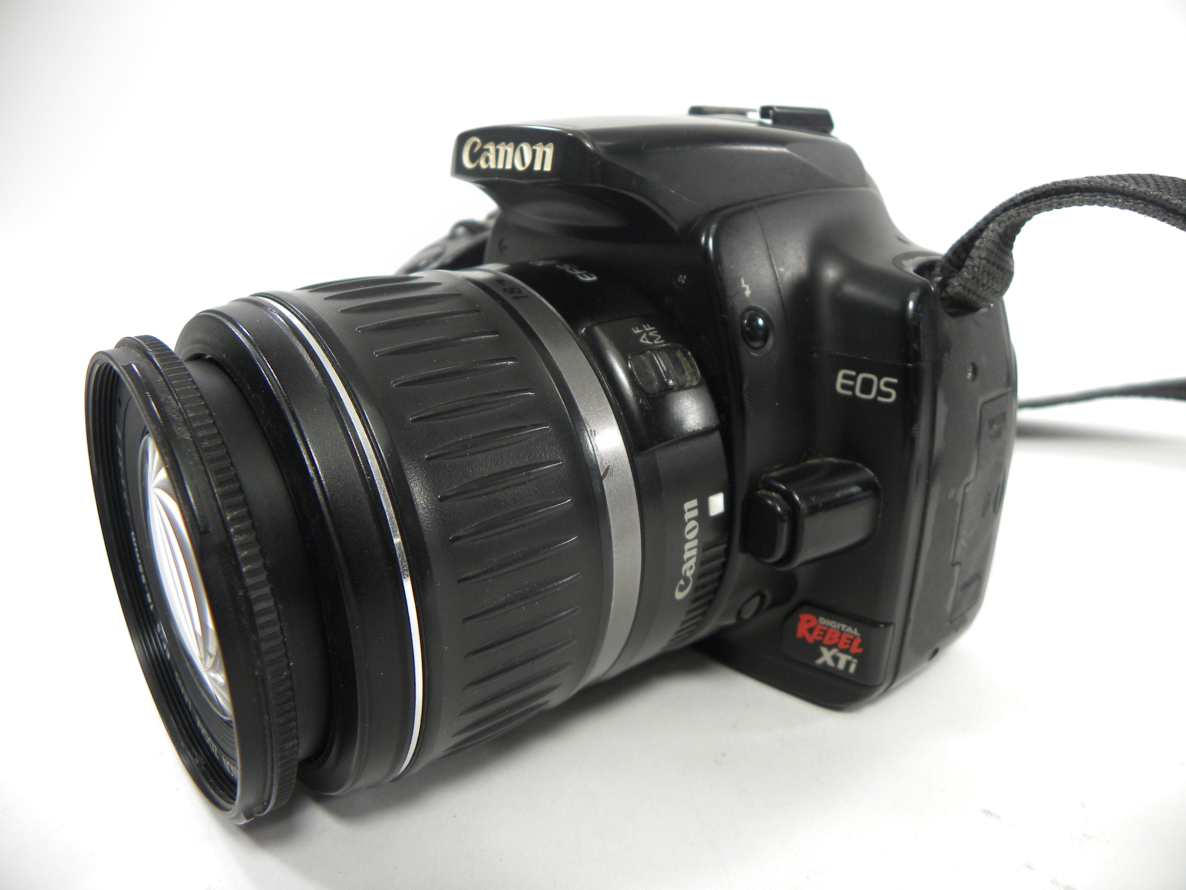 Canon EOS Digital Rebel XTi 10.1mp Digital SLR w/EF-S 18-55 II