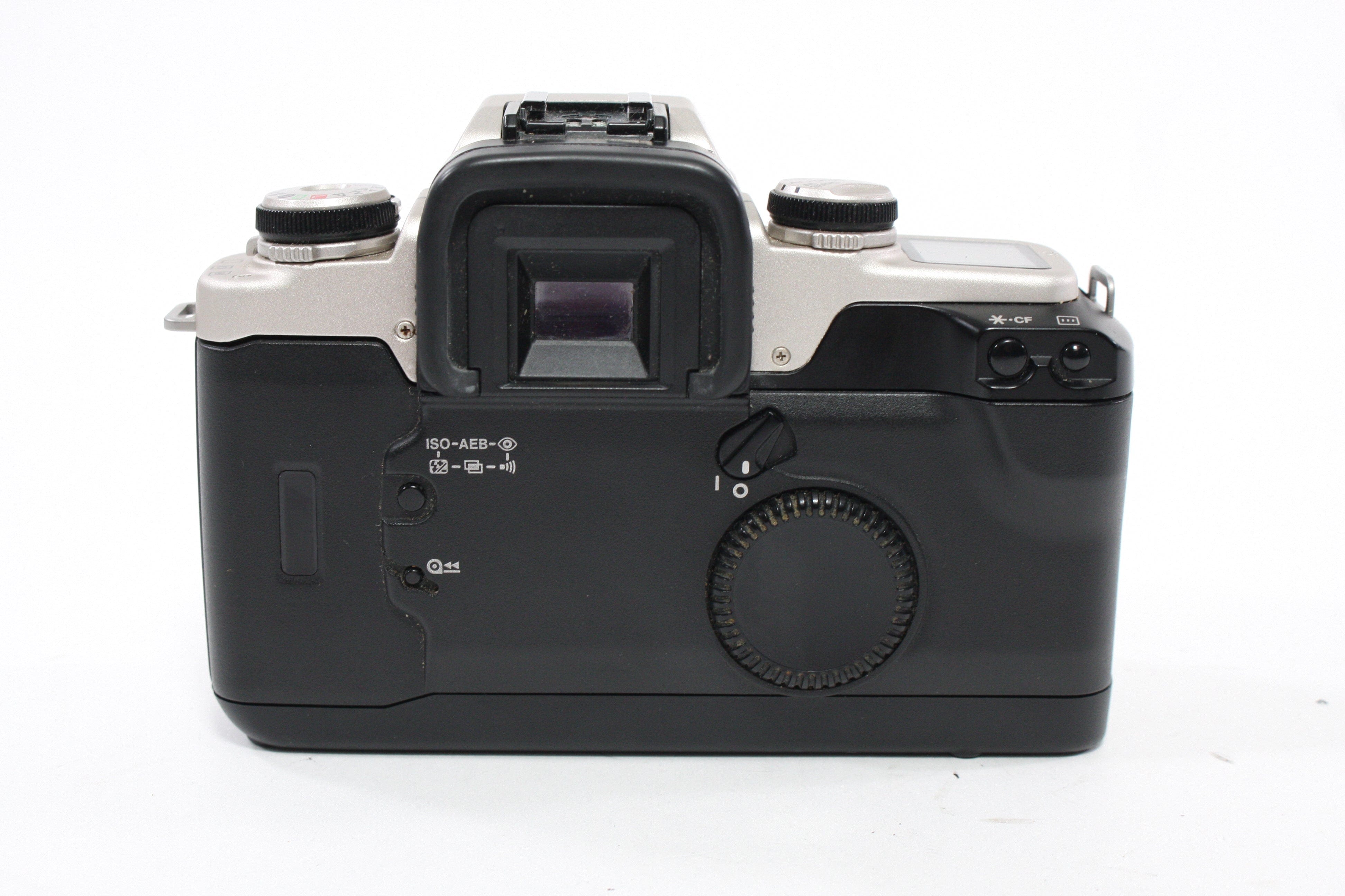 Canon EOS Elan II 35mm SLR Camera Body
