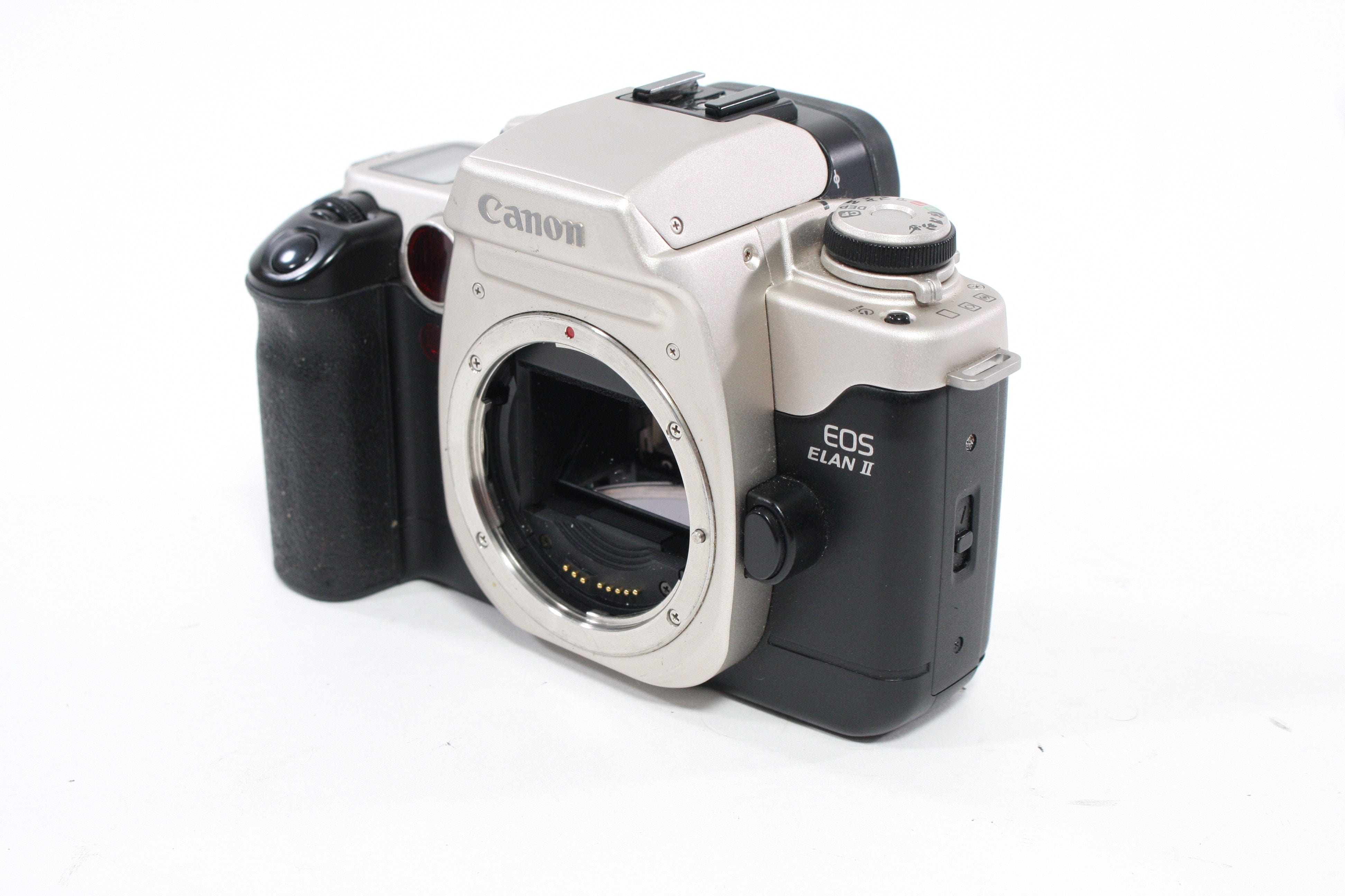 Canon EOS Elan II 35mm SLR Camera Body
